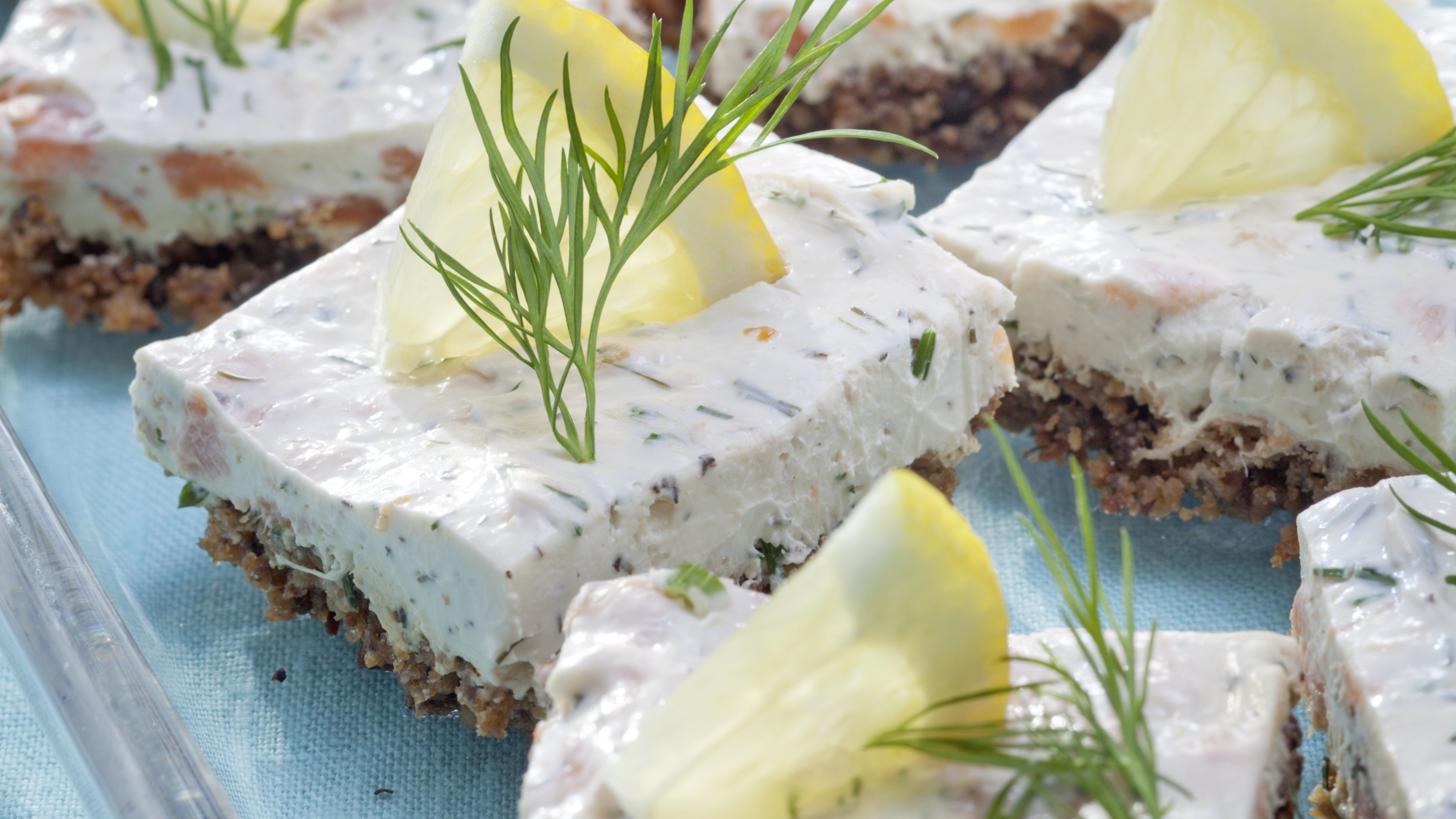 Lohi-tuorejuustopalat