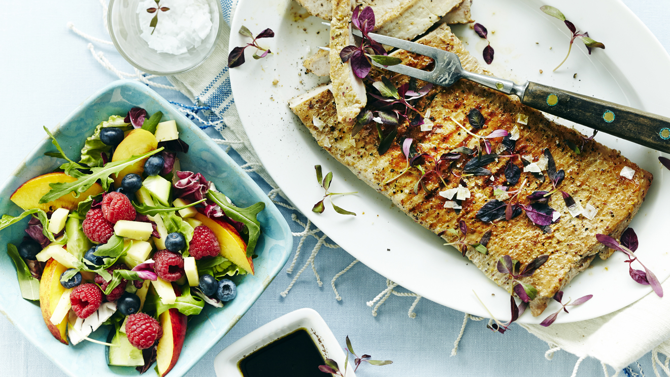 Marjainen juustosalaatti