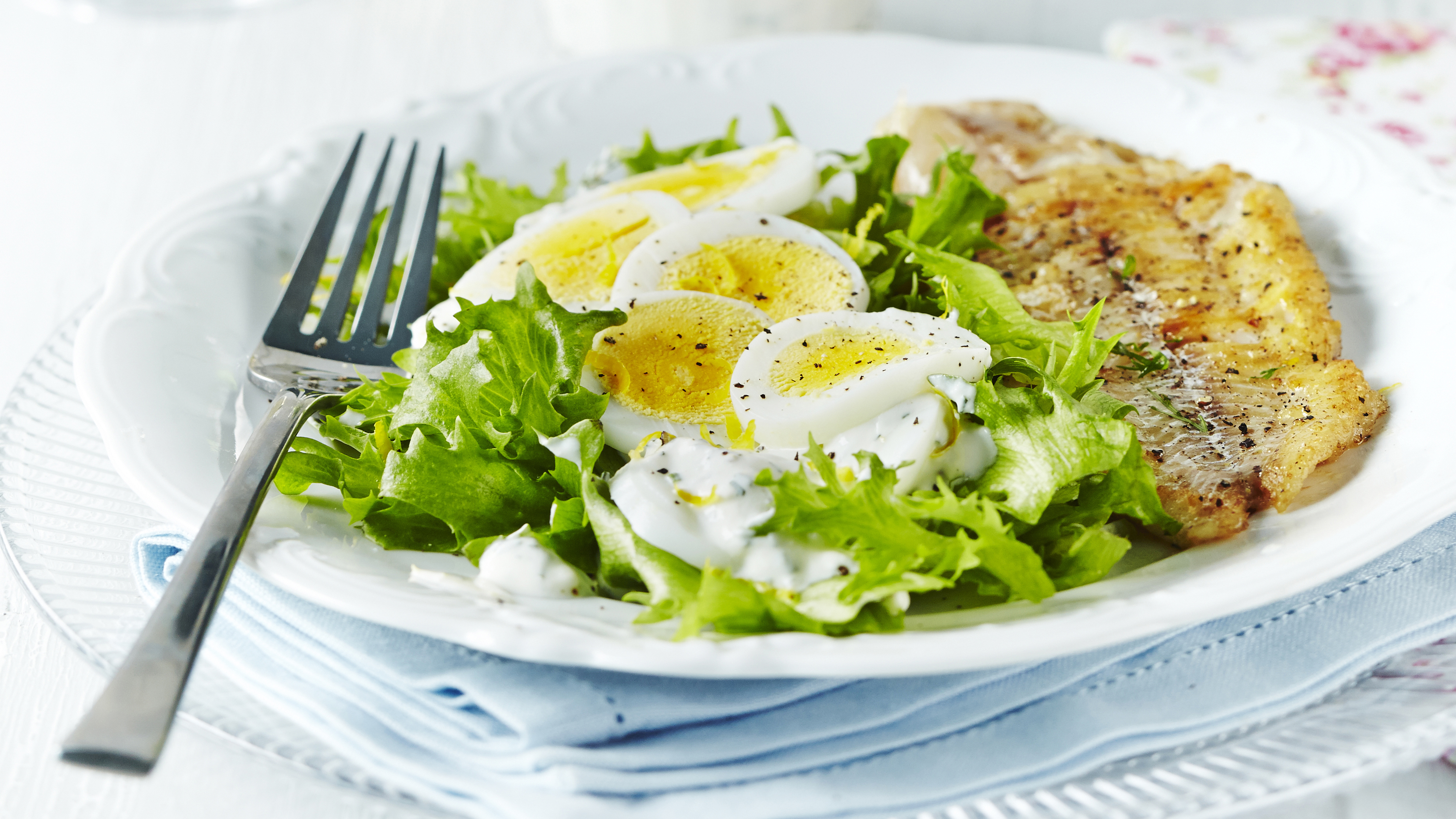 Sitruunainen kananmunasalaatti