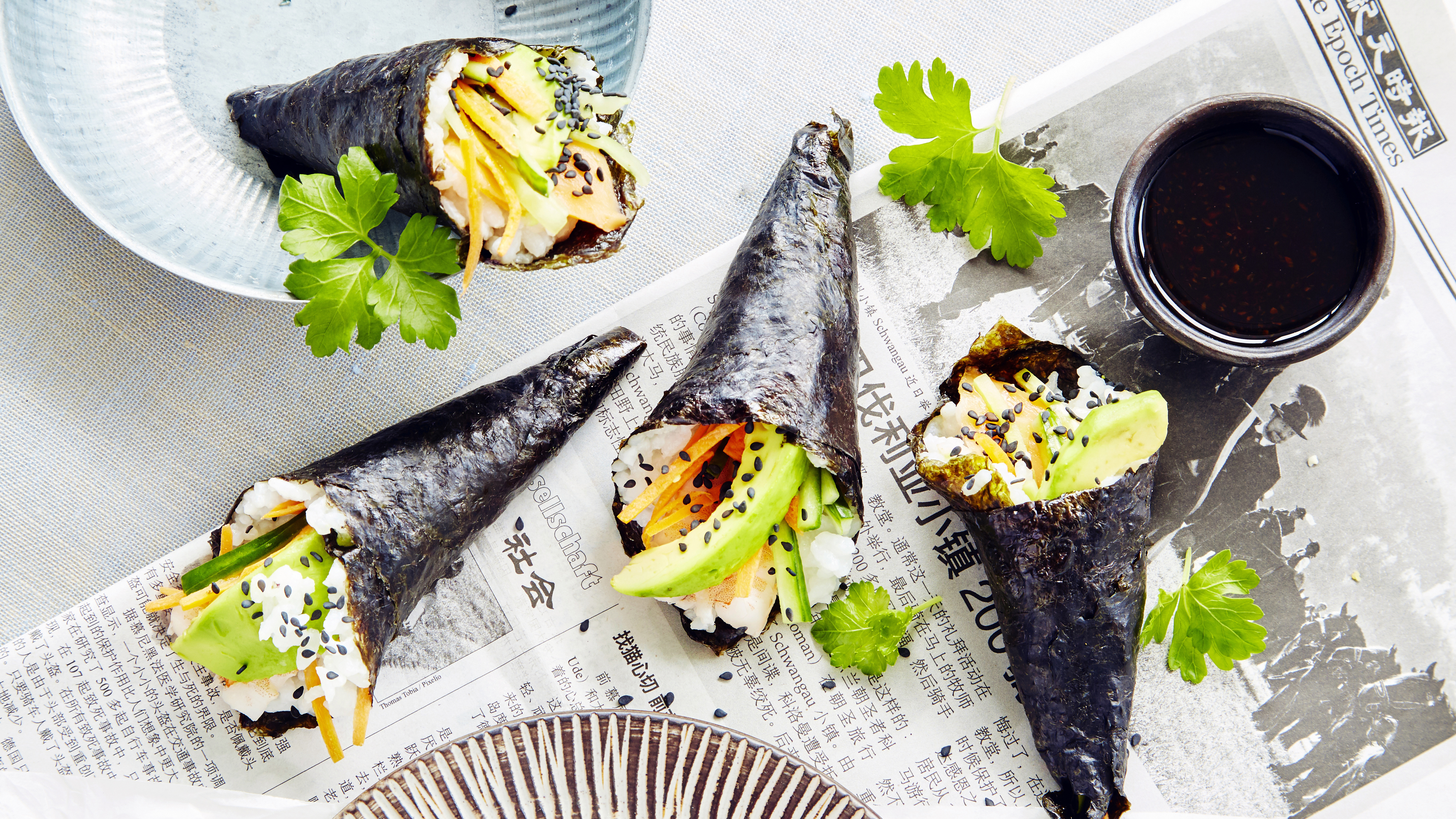 Temaki eli "sushitötterö"