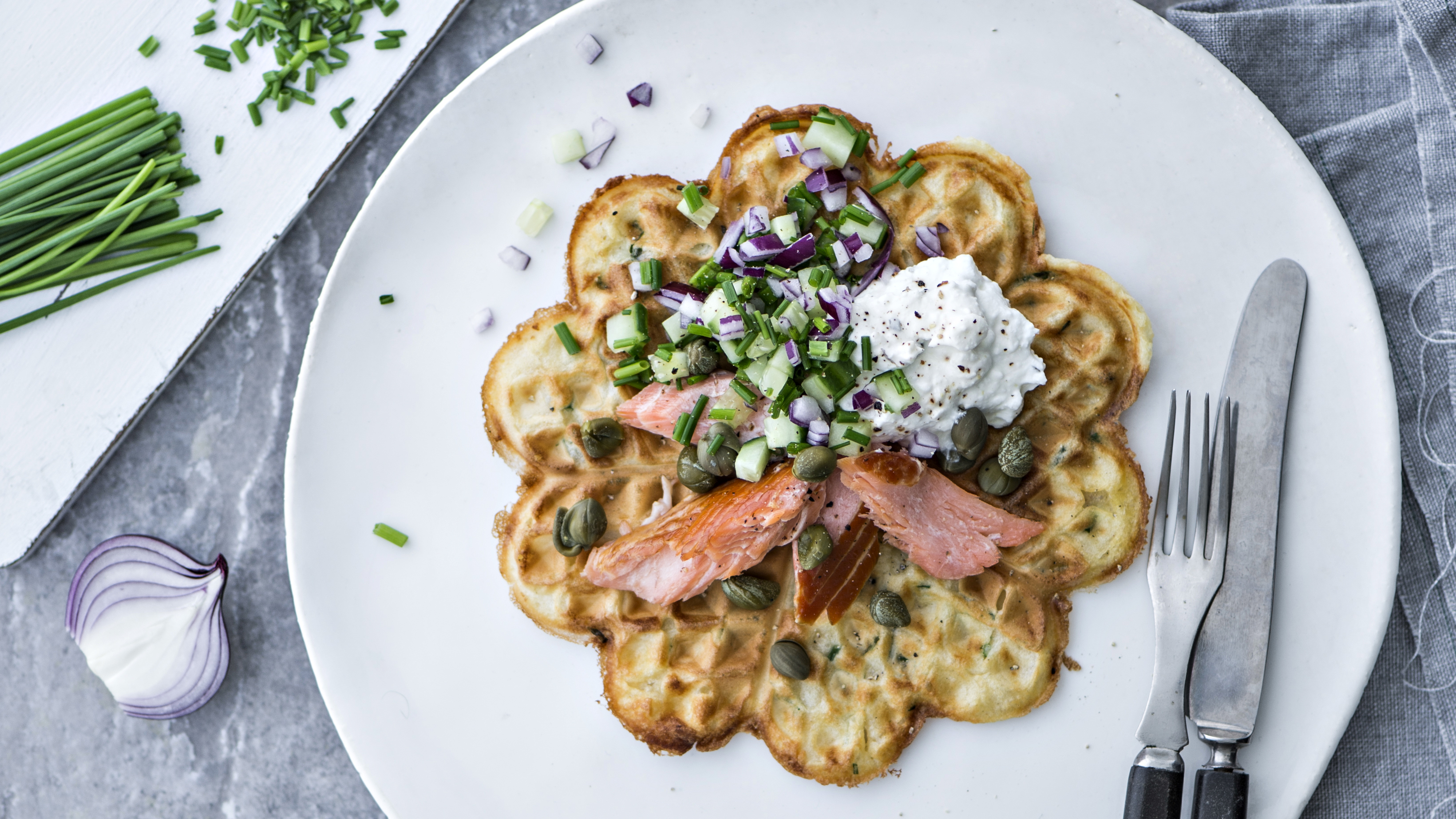 Lohitäyte vohveleille