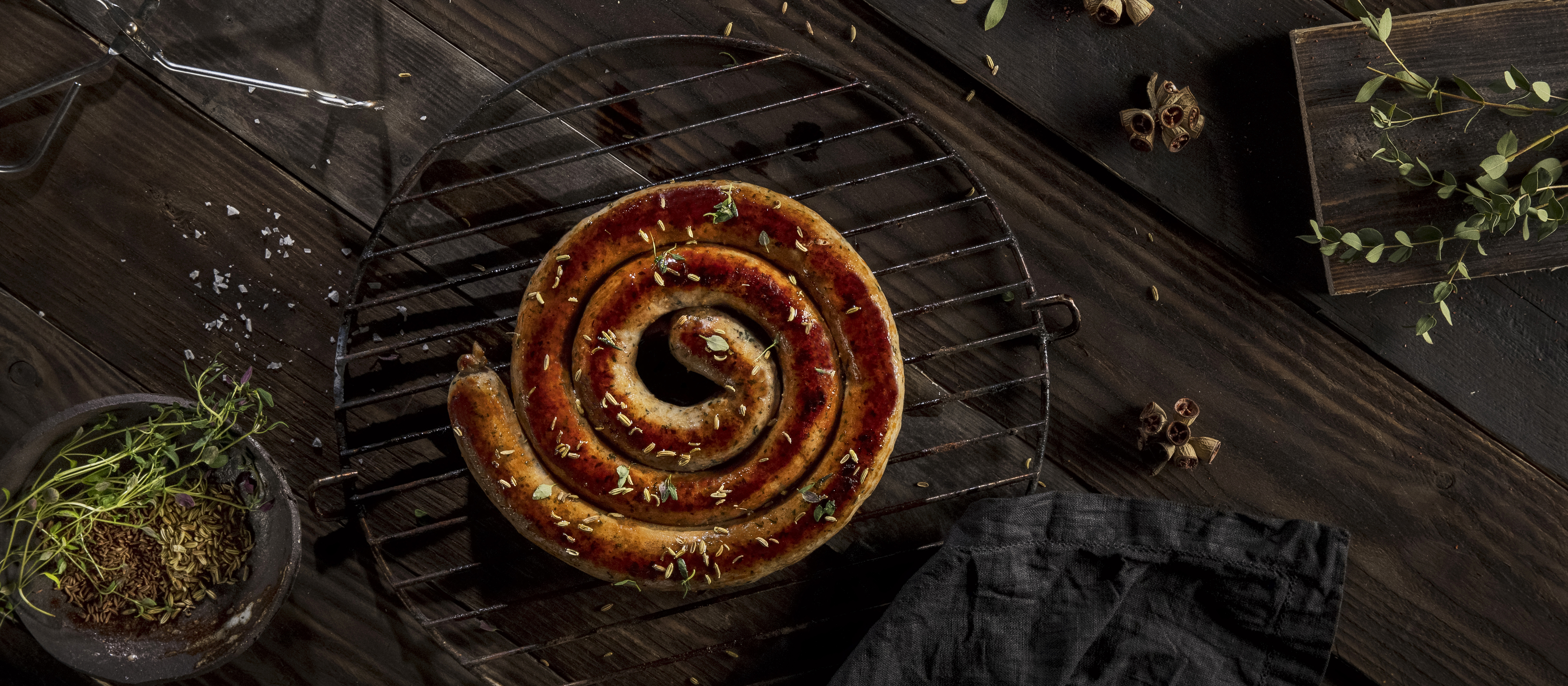 Itse tehty raakamakkara