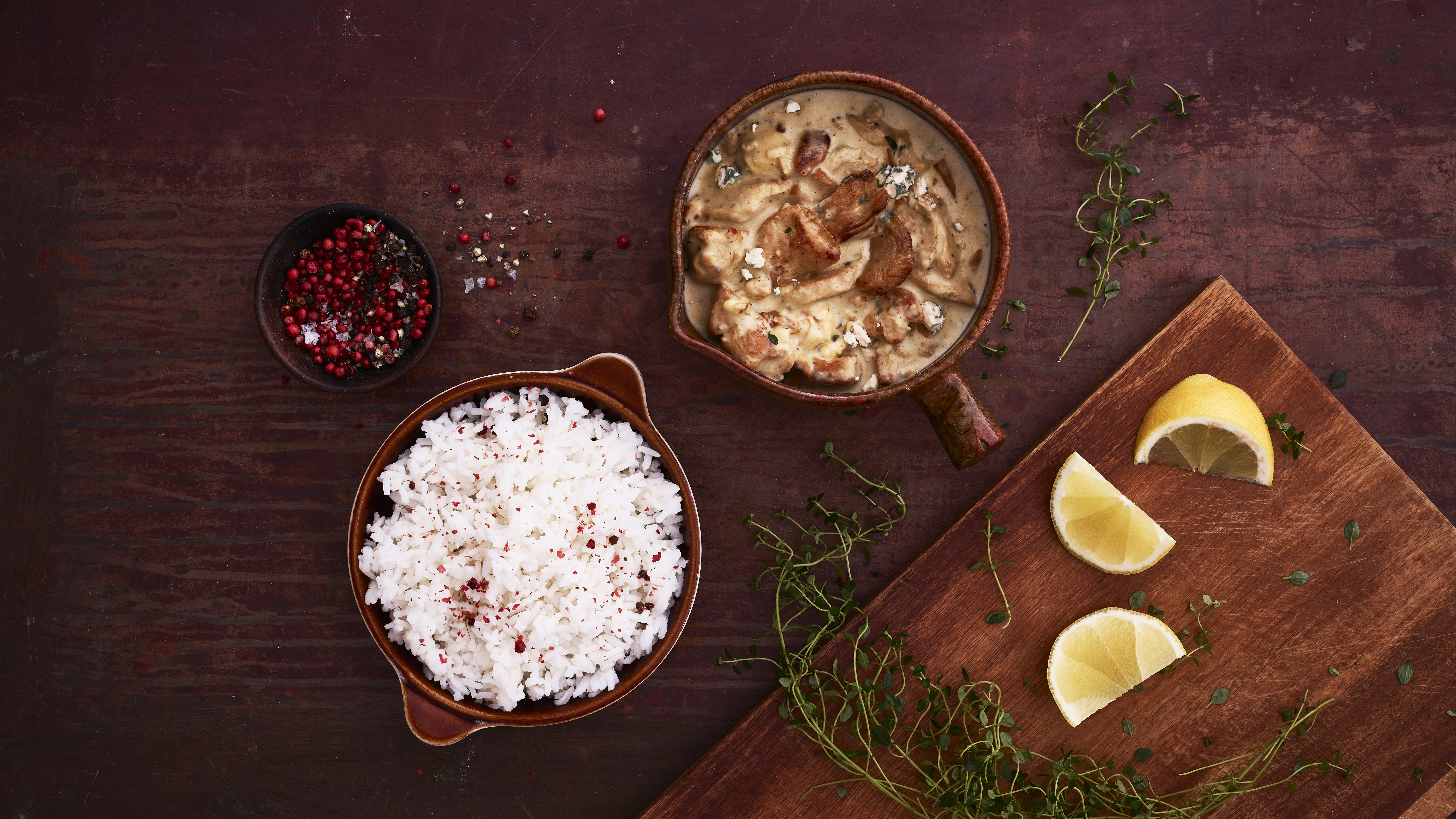 Sinihomejuusto Broilerikastike Paaruoat Reseptit K Ruoka