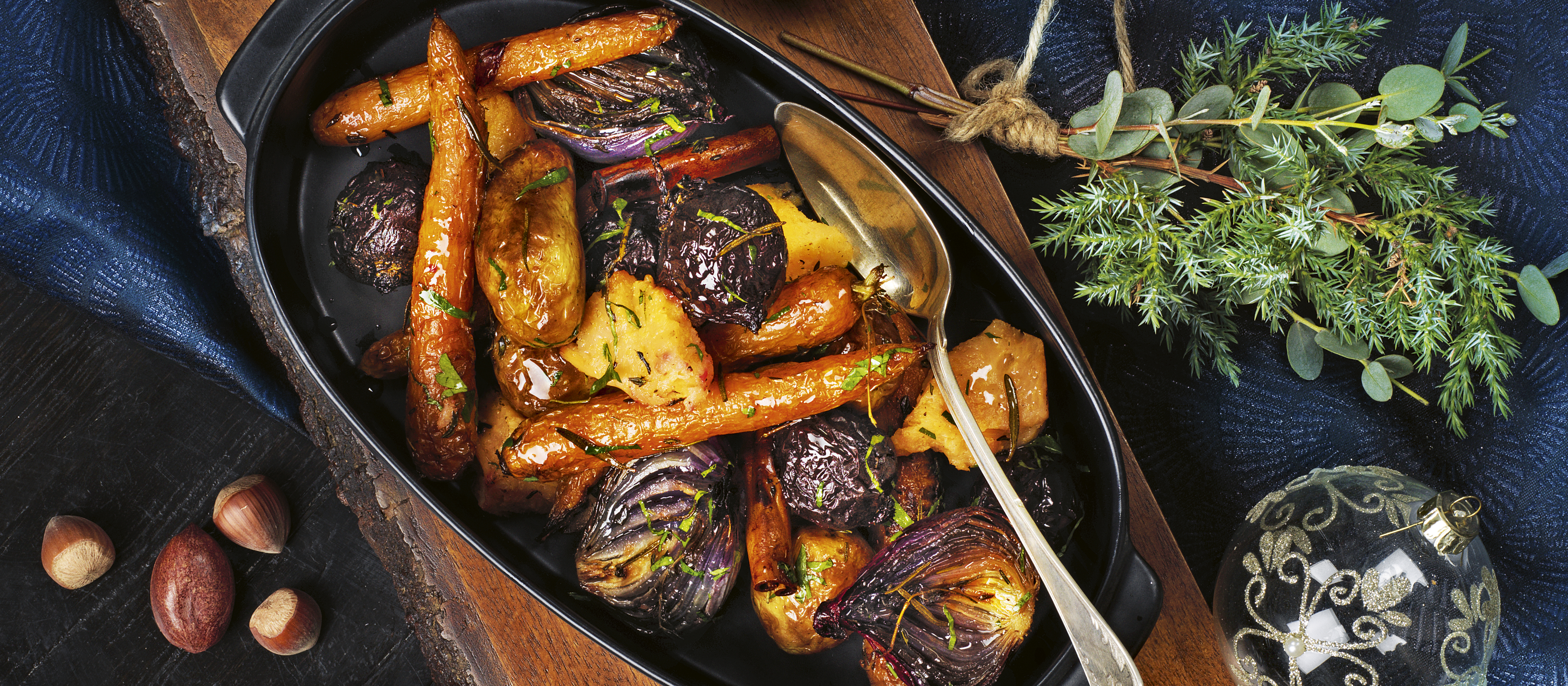 Kaneli-hunajajuurekset