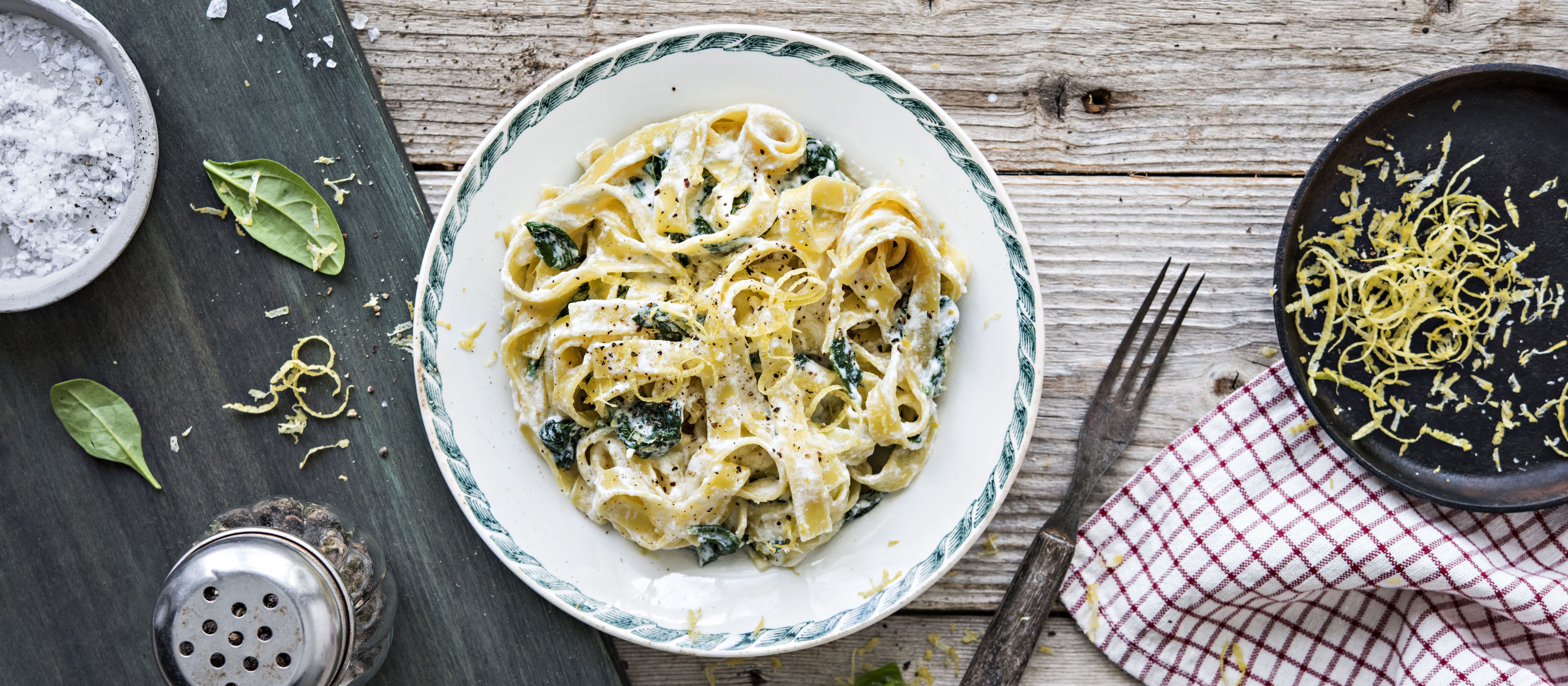 Pinaatti-sitruuna-ricottatuorepasta