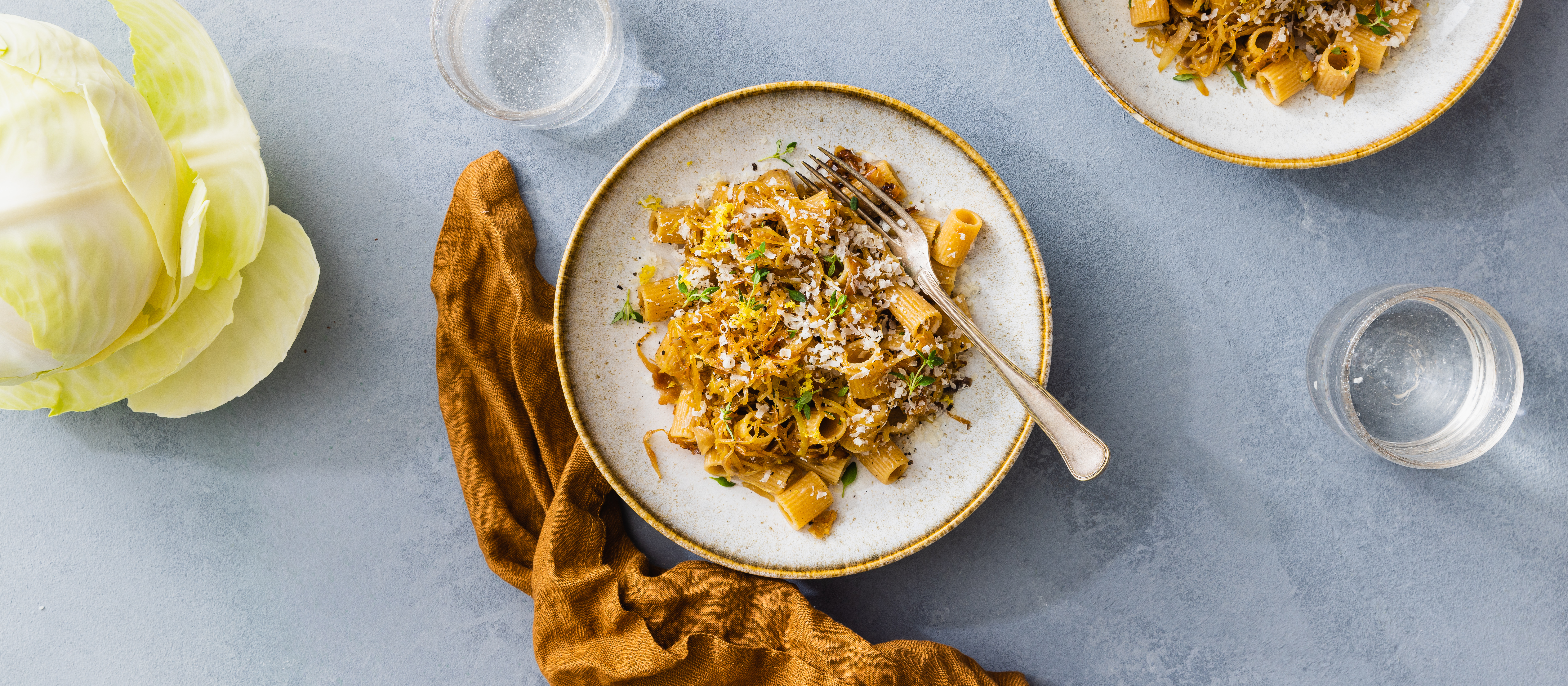 Karamellisoitu kaalipasta