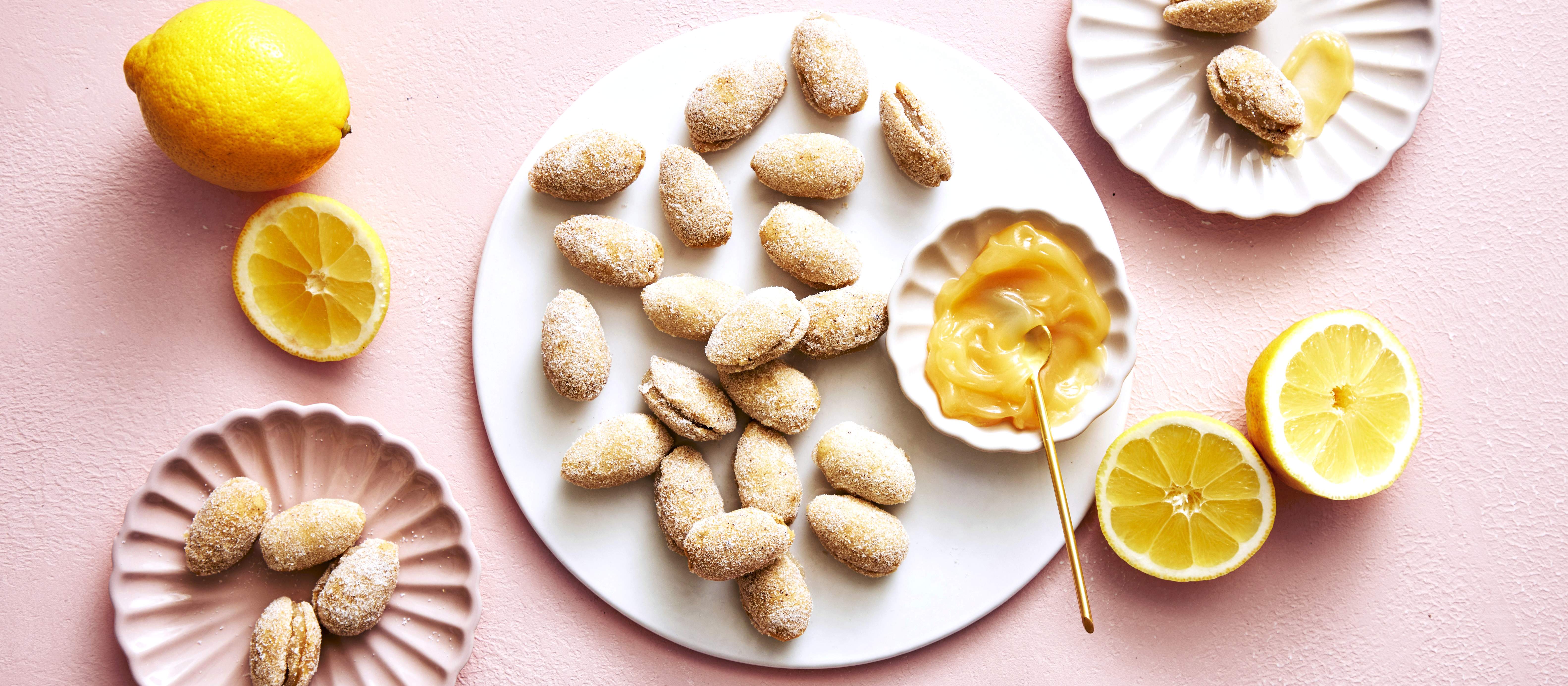 Lemon curd -lusikkaleivät