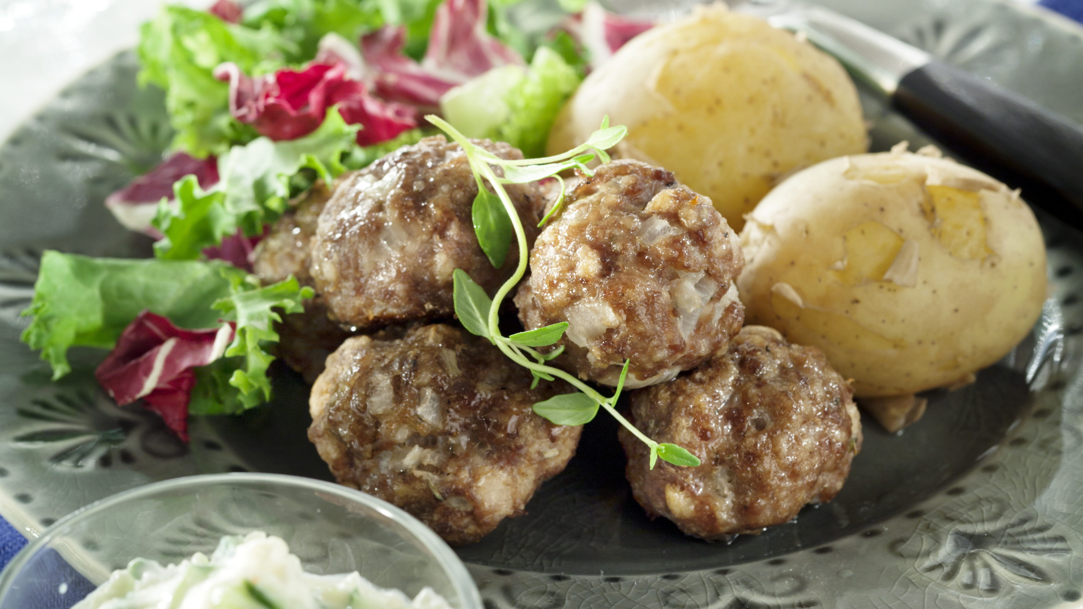 Lihapullat ja kukkakaalitsatsiki