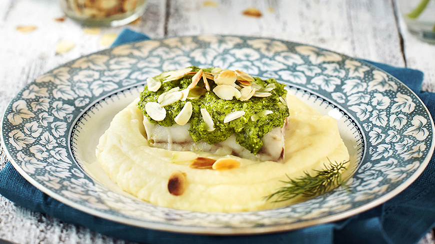 Tillipestolla kuorrutettu uunikala