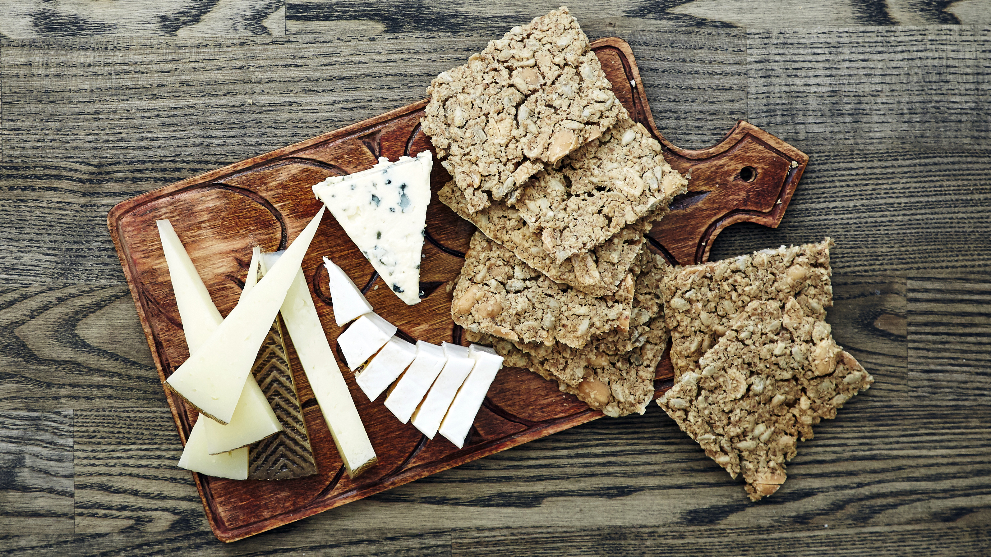 Suolapähkinänäkkileipä