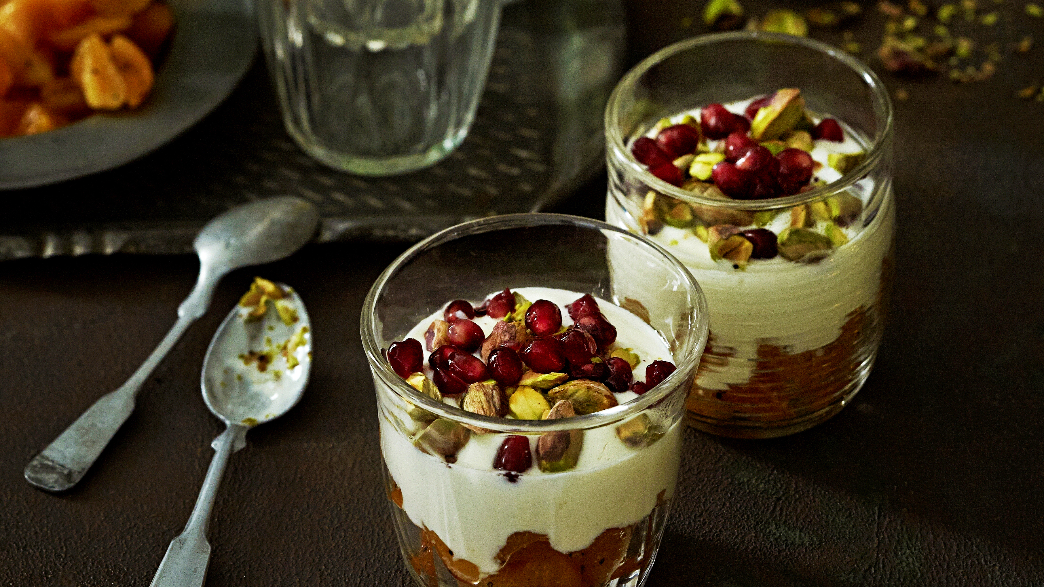 Aprikoosi-jogurttimaljat