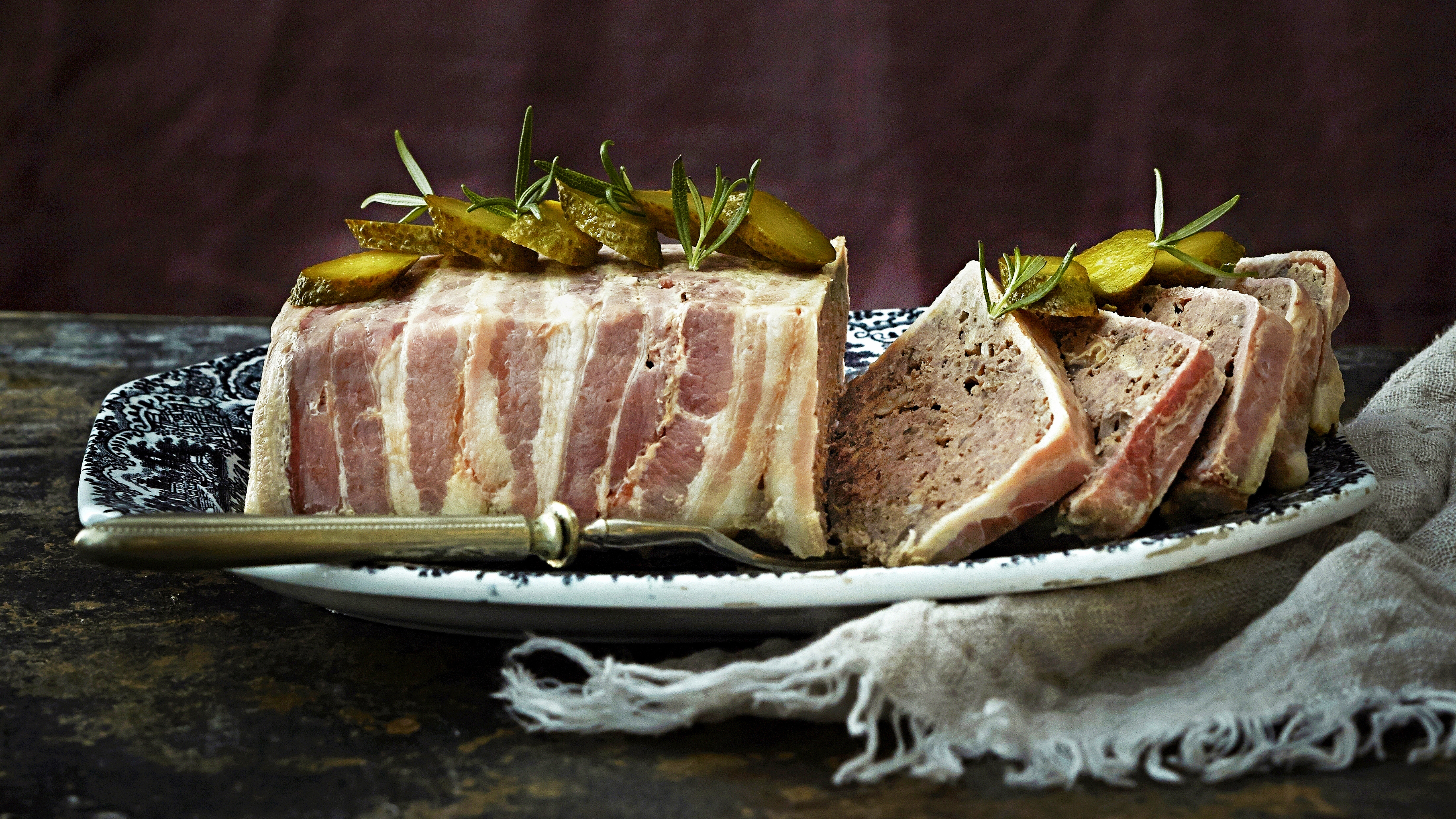 Maalaispatee jauhelihasta