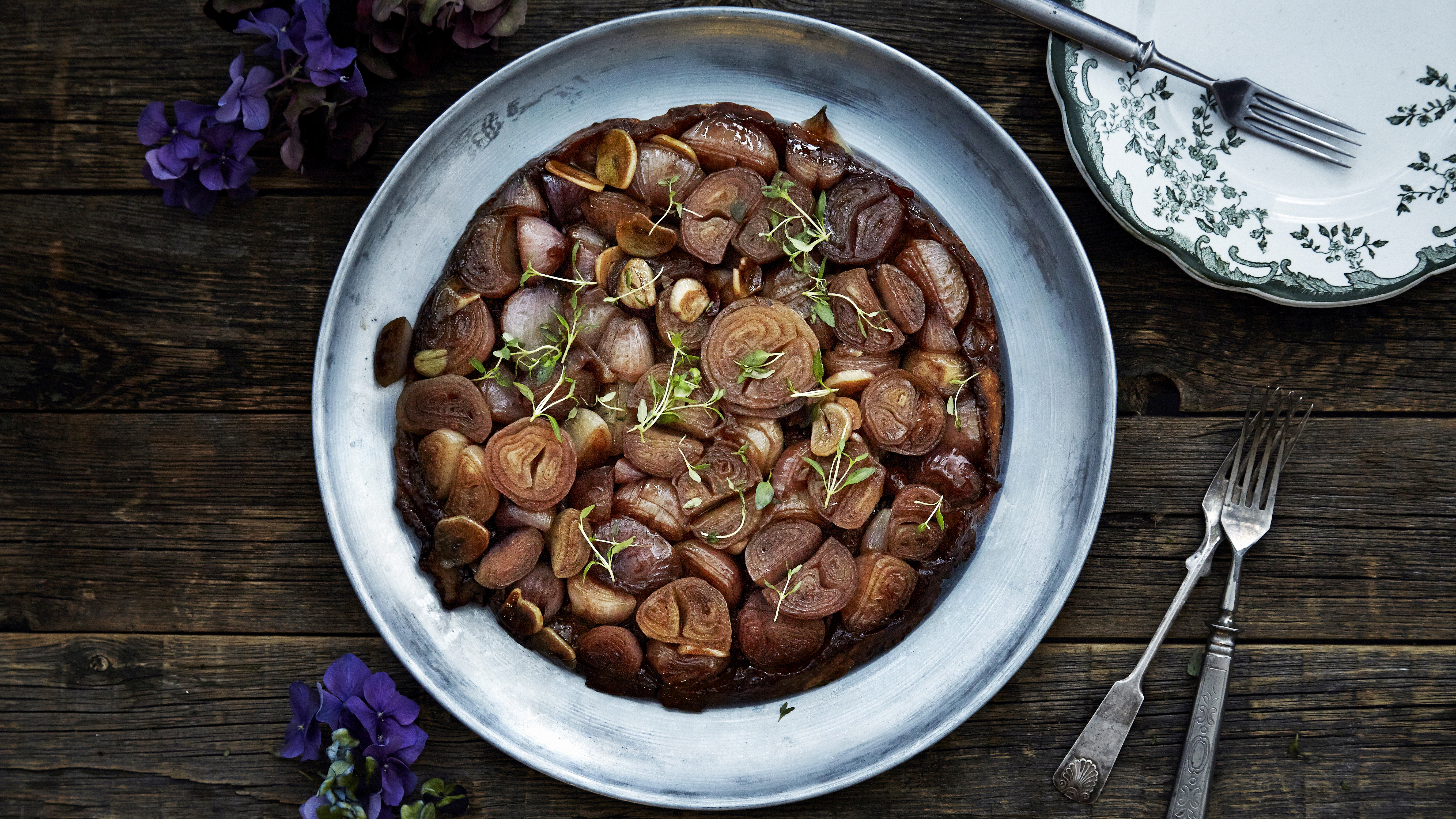 Salottisipulitatin eli -keikauskakku