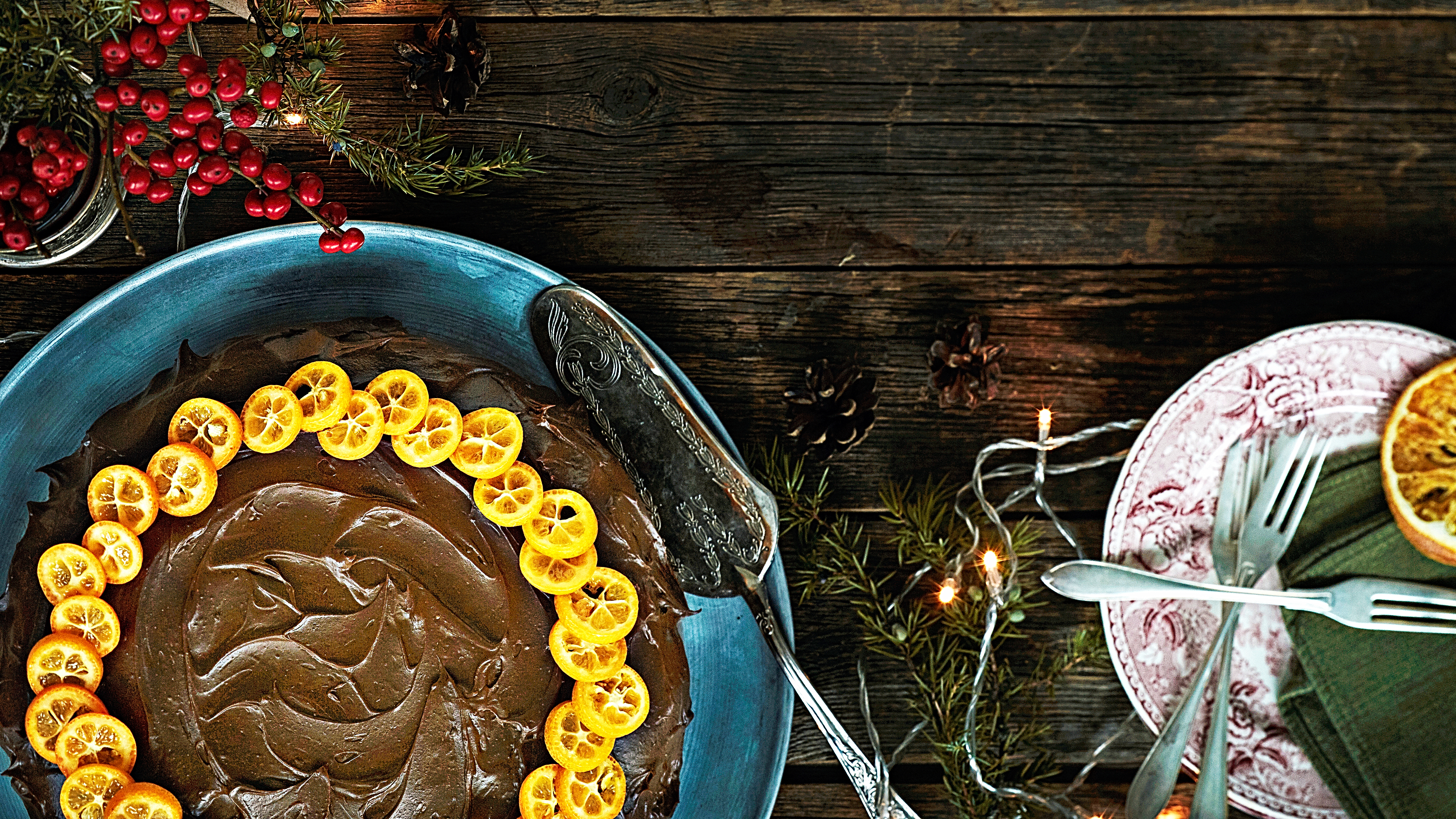 Appelsiini-suklaakakku