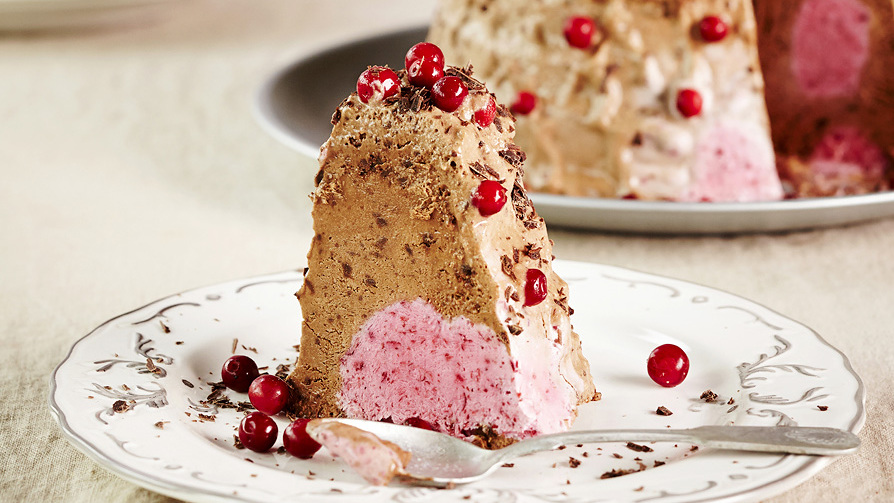 Puolukka-suklaatiikerijäädyke