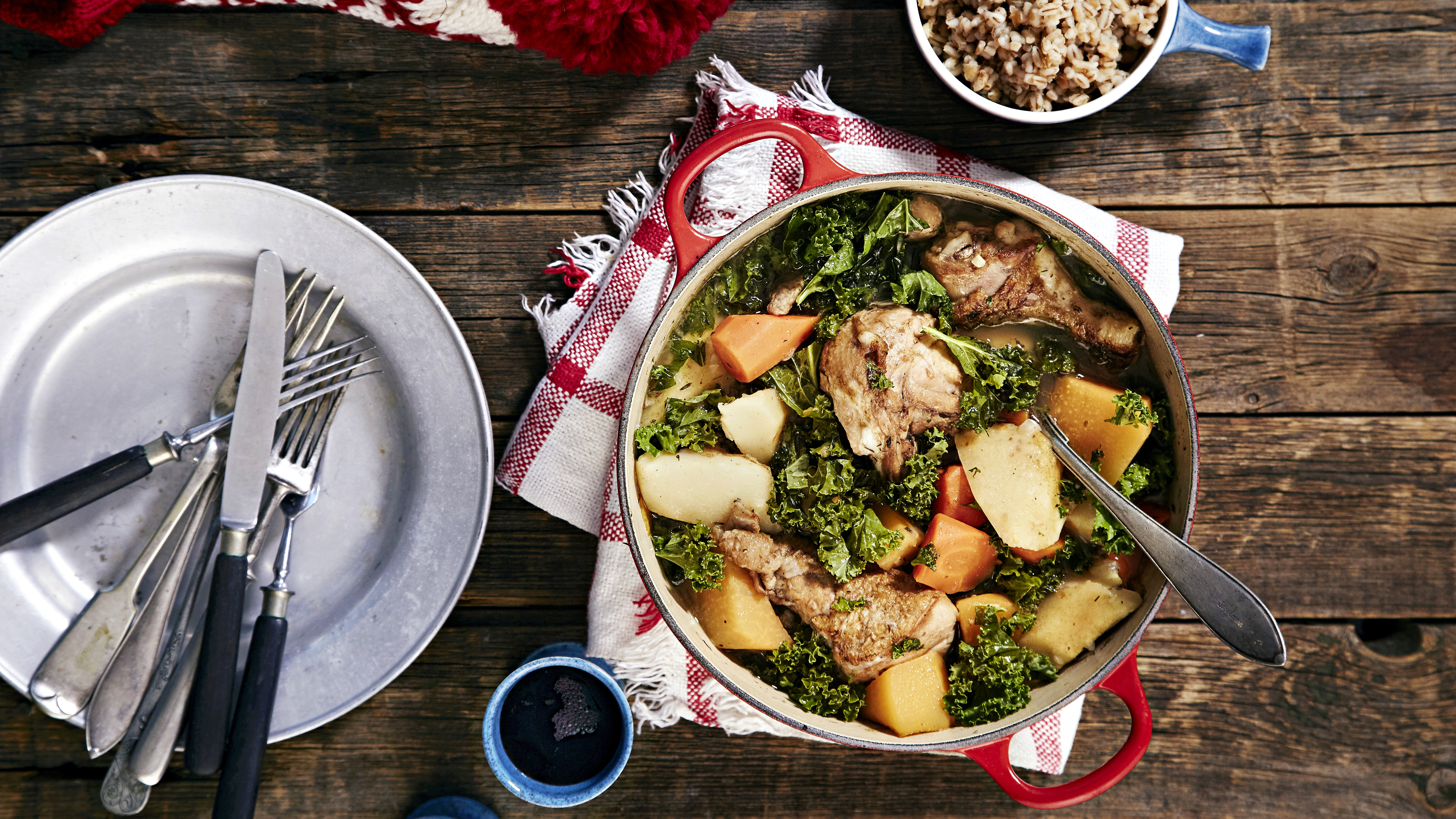 Talvinen kana-kasvispata