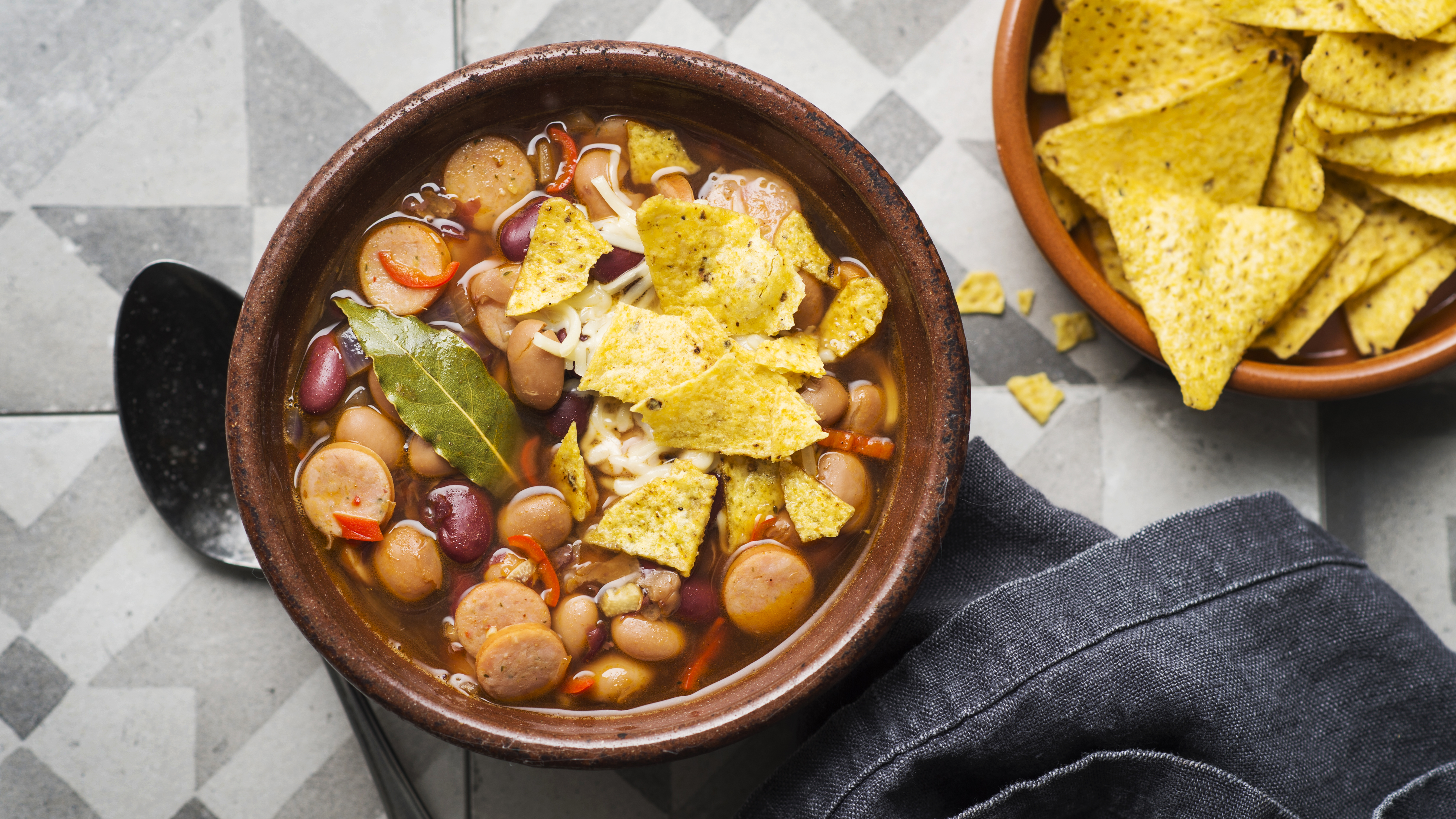 Meksikolainen papukeitto