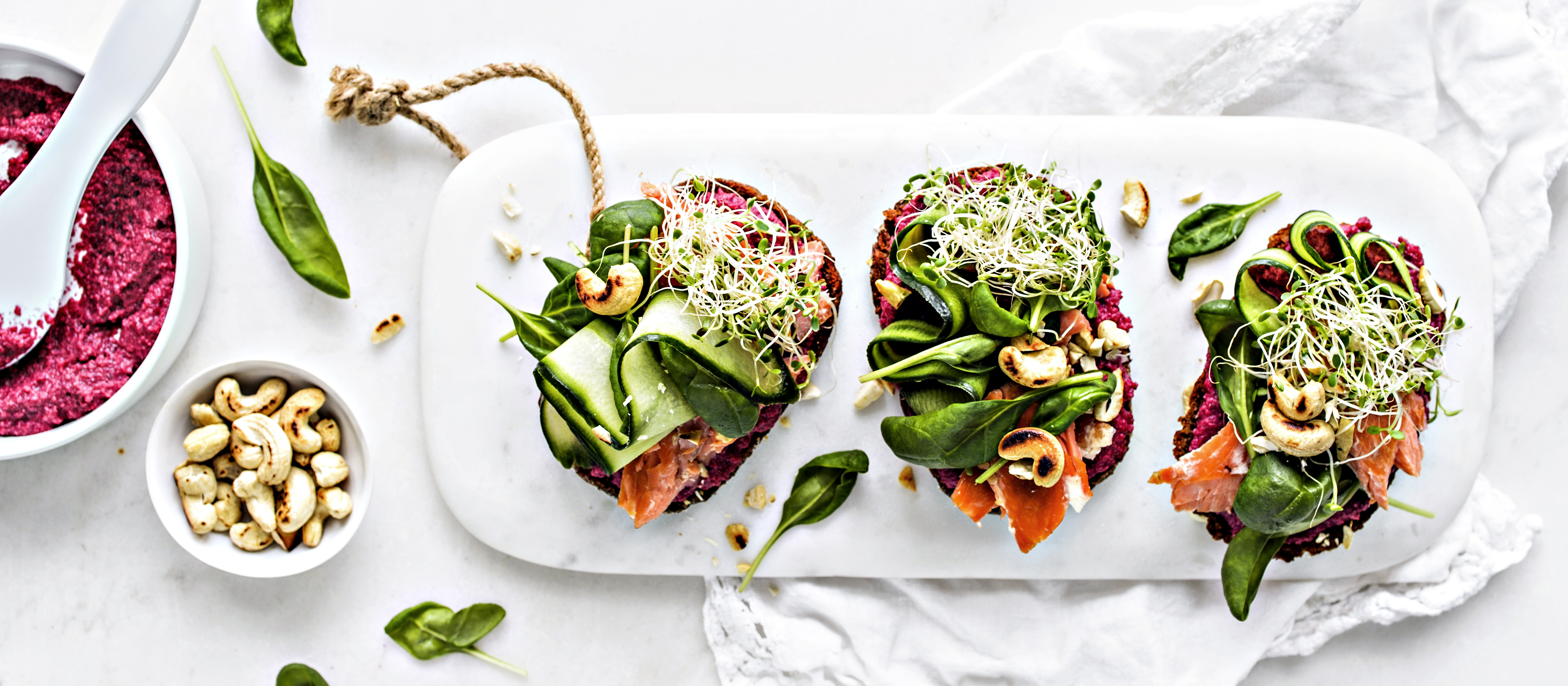 Punajuuri-lohileivät