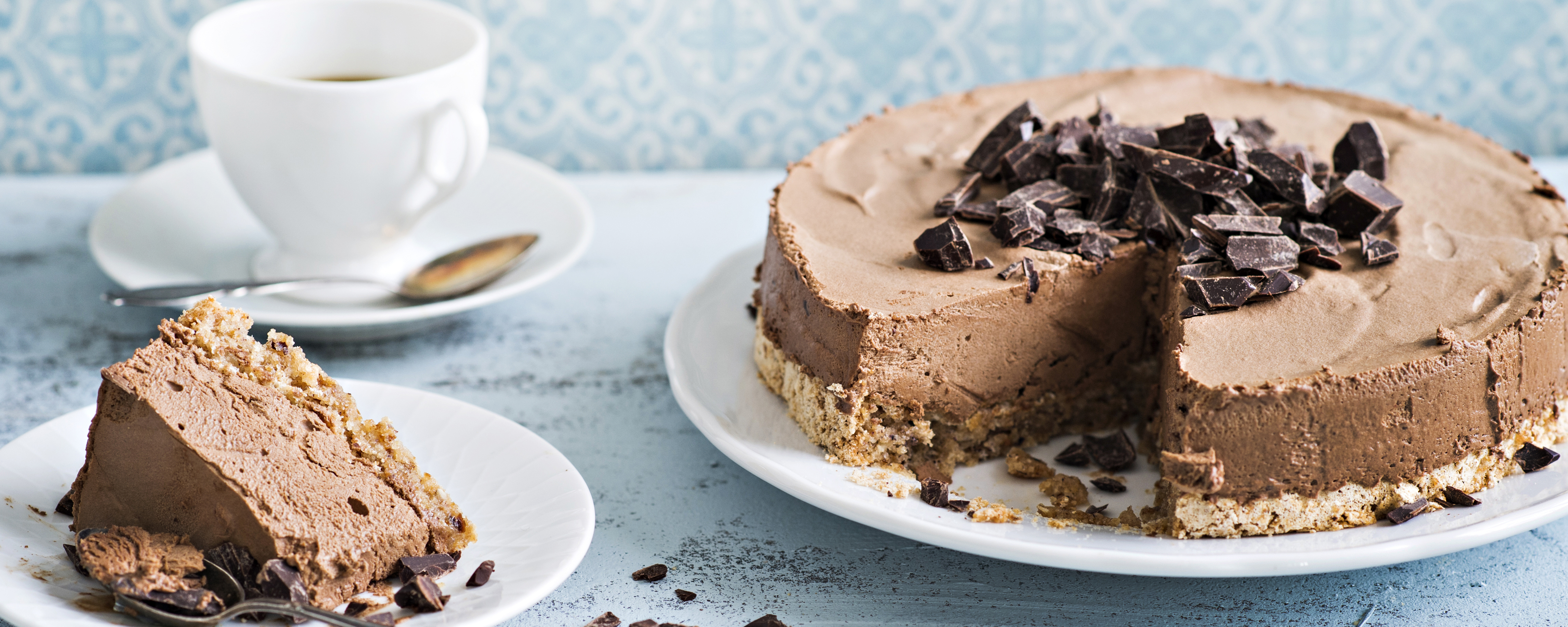 Jäädytetty suklaamoussekakku