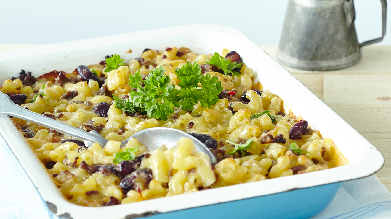 Cheddarmakaronilaatikko