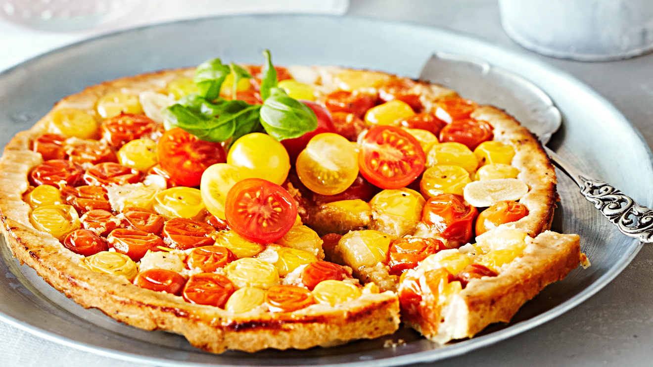 Kirsikkatomaattipiirakka