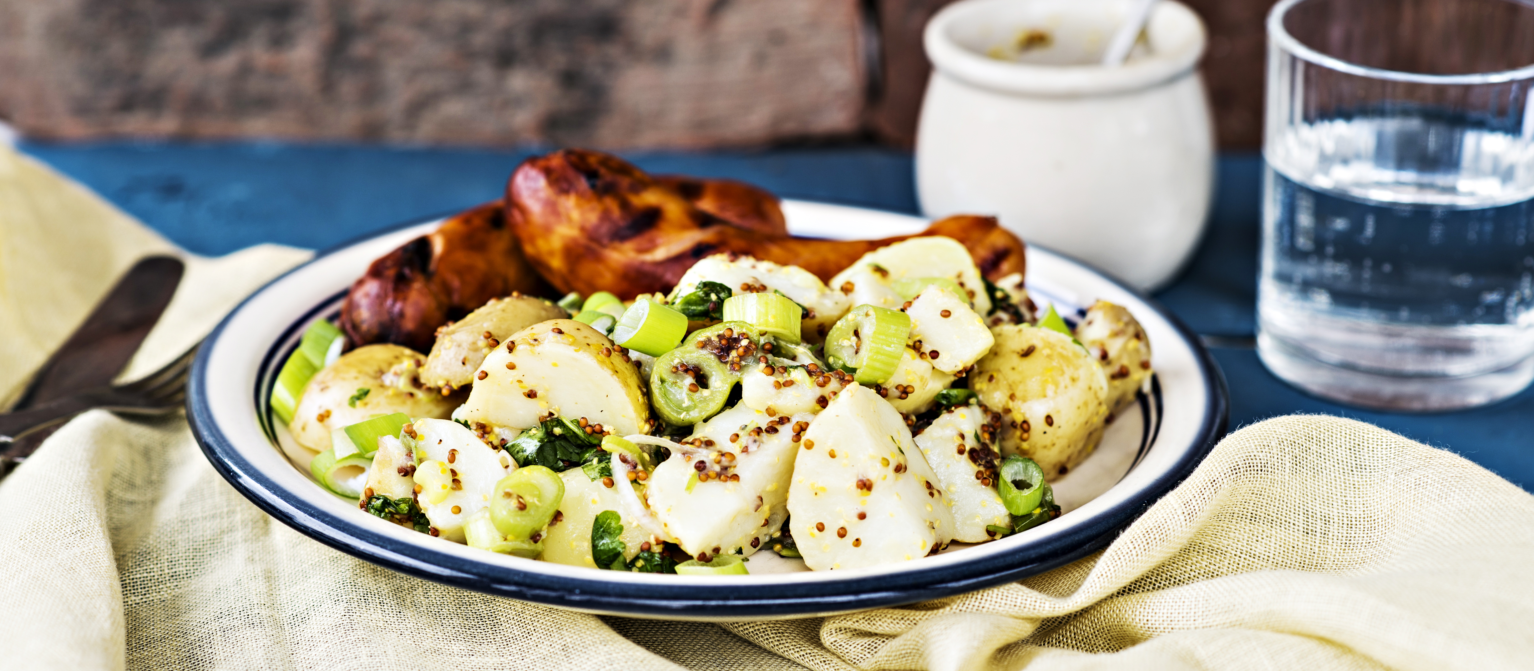 Dijon-perunasalaatti