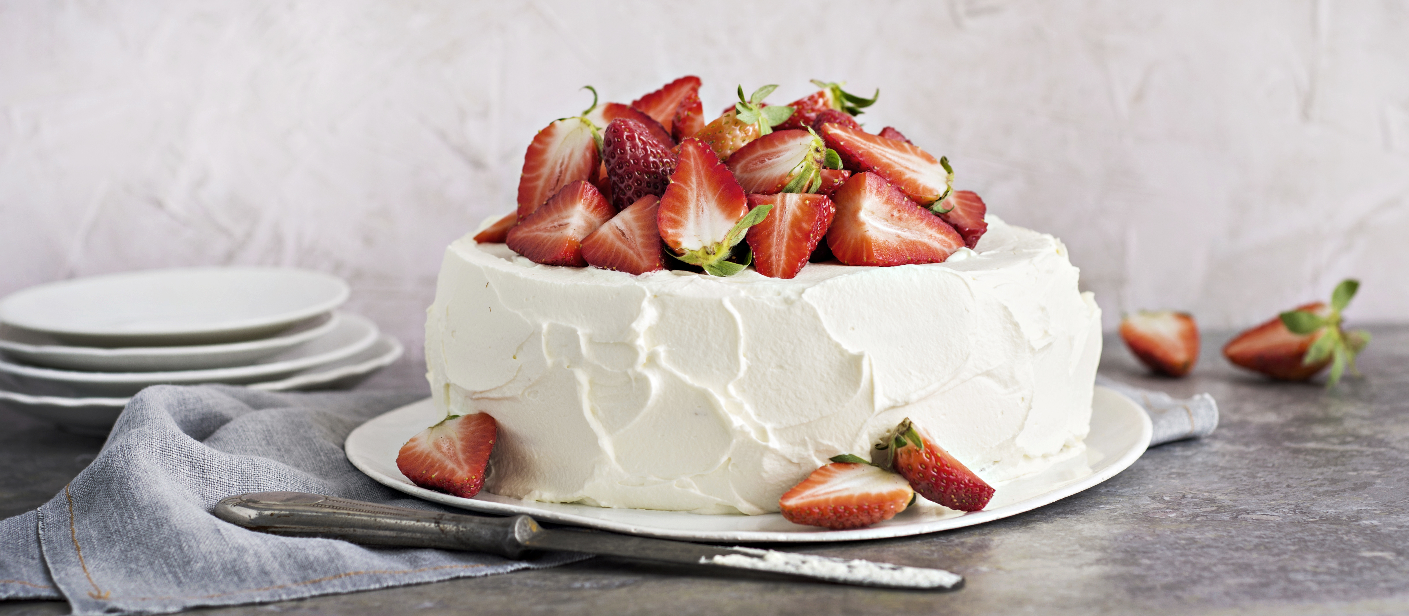 Mansikkakakku Makeat Leivonnaiset Reseptit K Ruoka