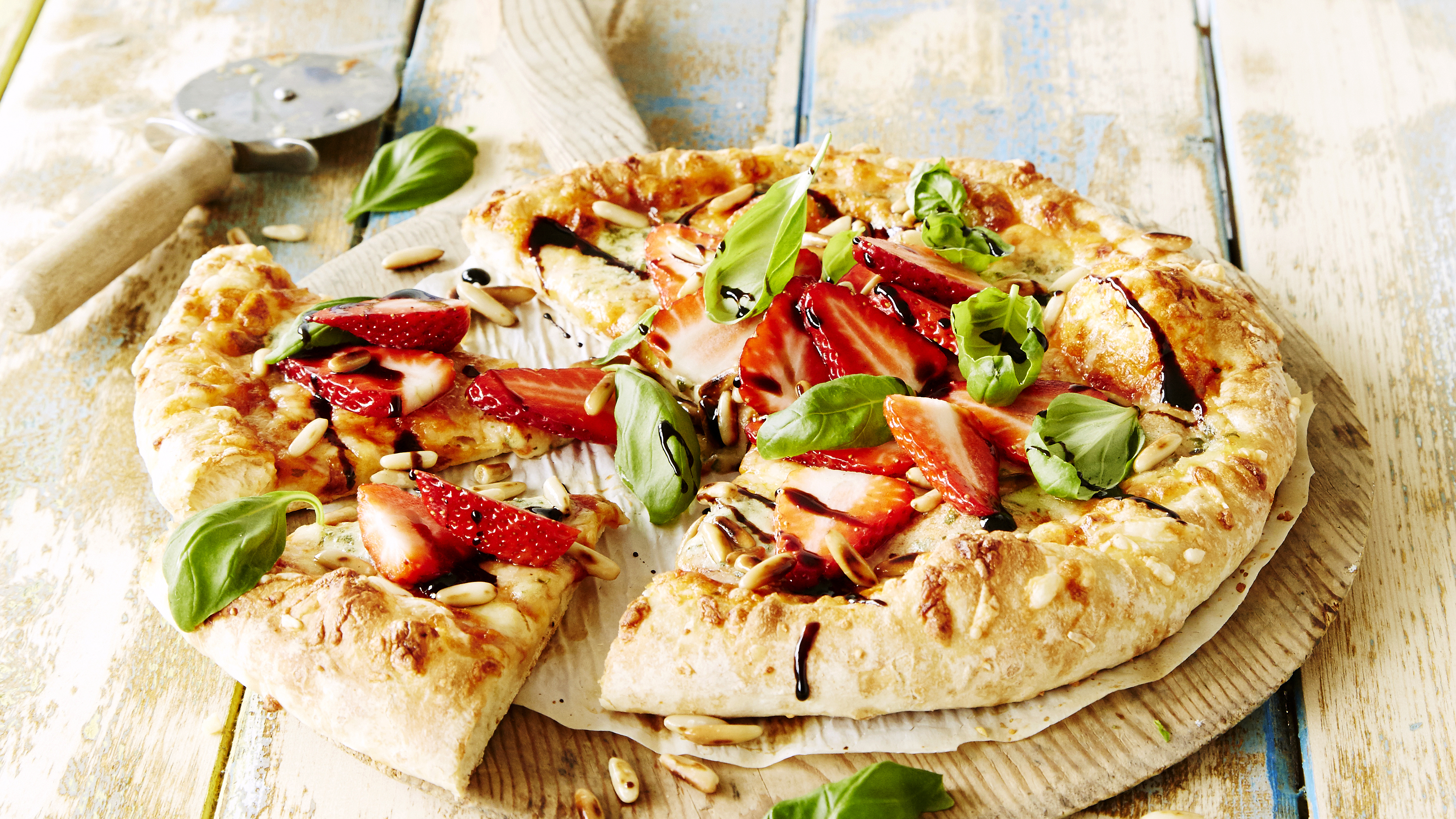 Mansikkainen juustopizza