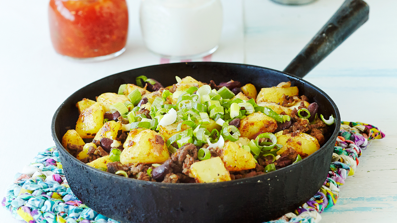 Texmex-jauhelihapyttipannu