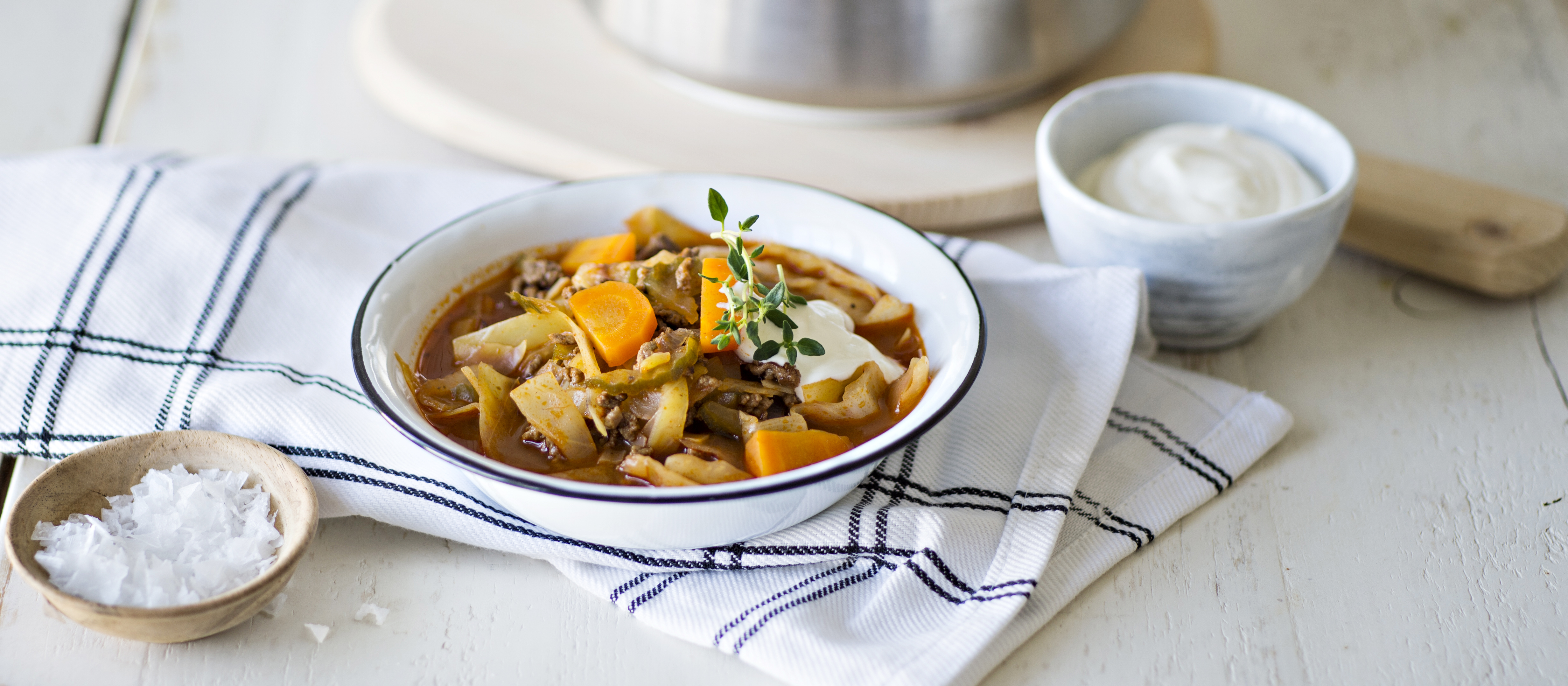 Gruusialainen kaalikeitto