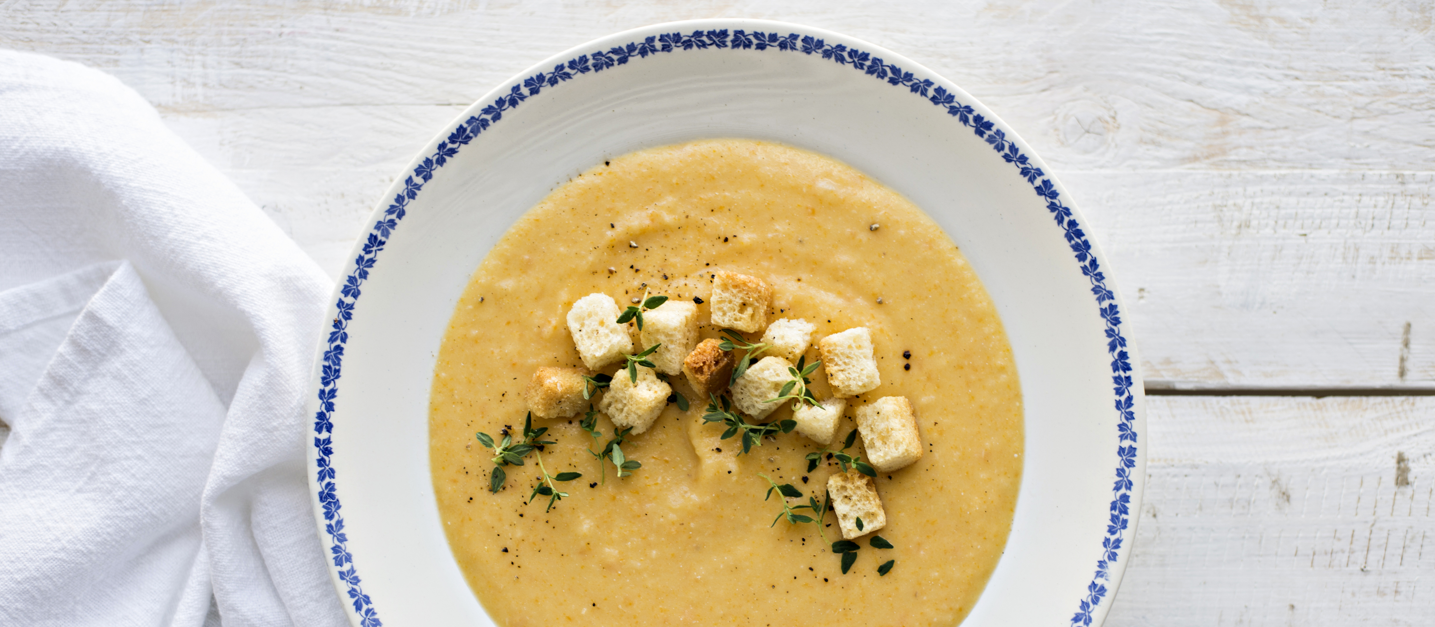 Samettinen palsternakkakeitto