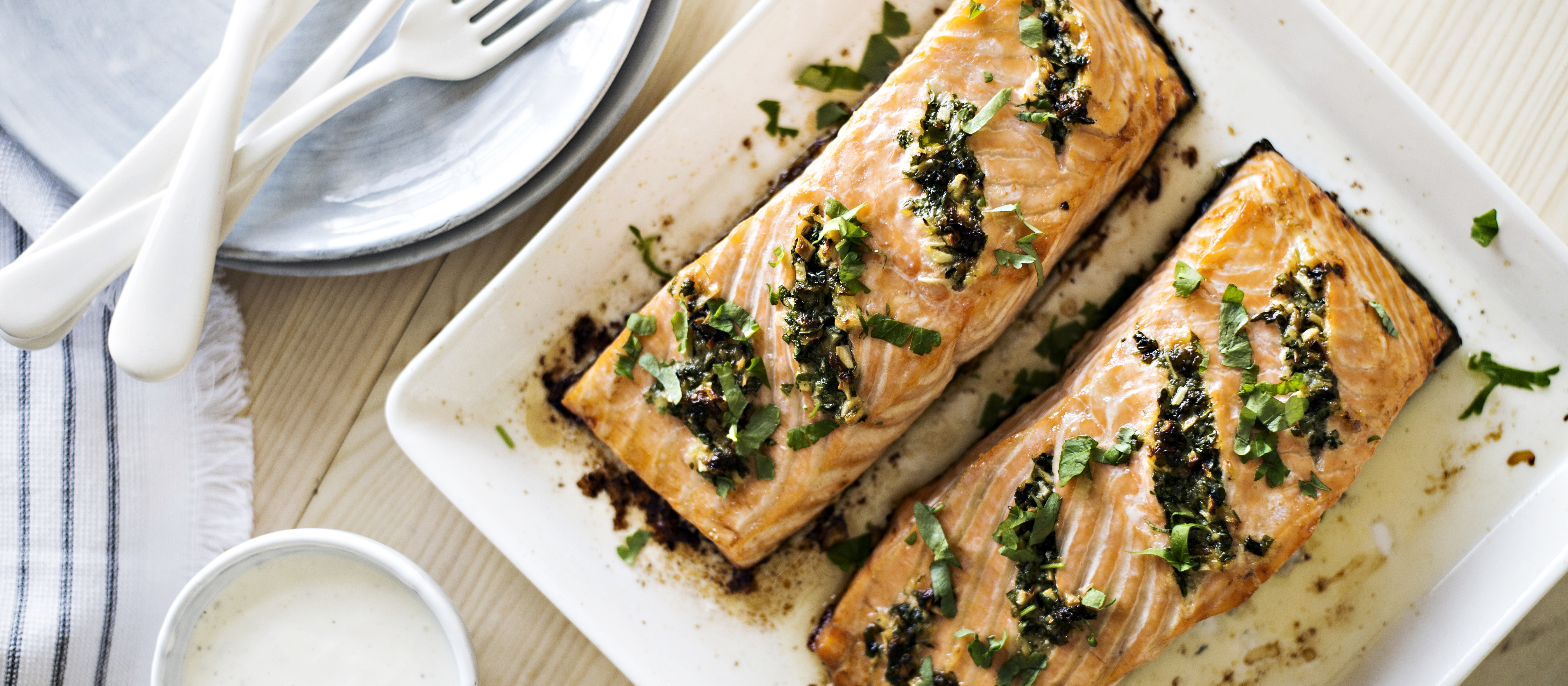 Valkosipulivoi Uunilohi Paaraaka Aine Reseptit K Ruoka