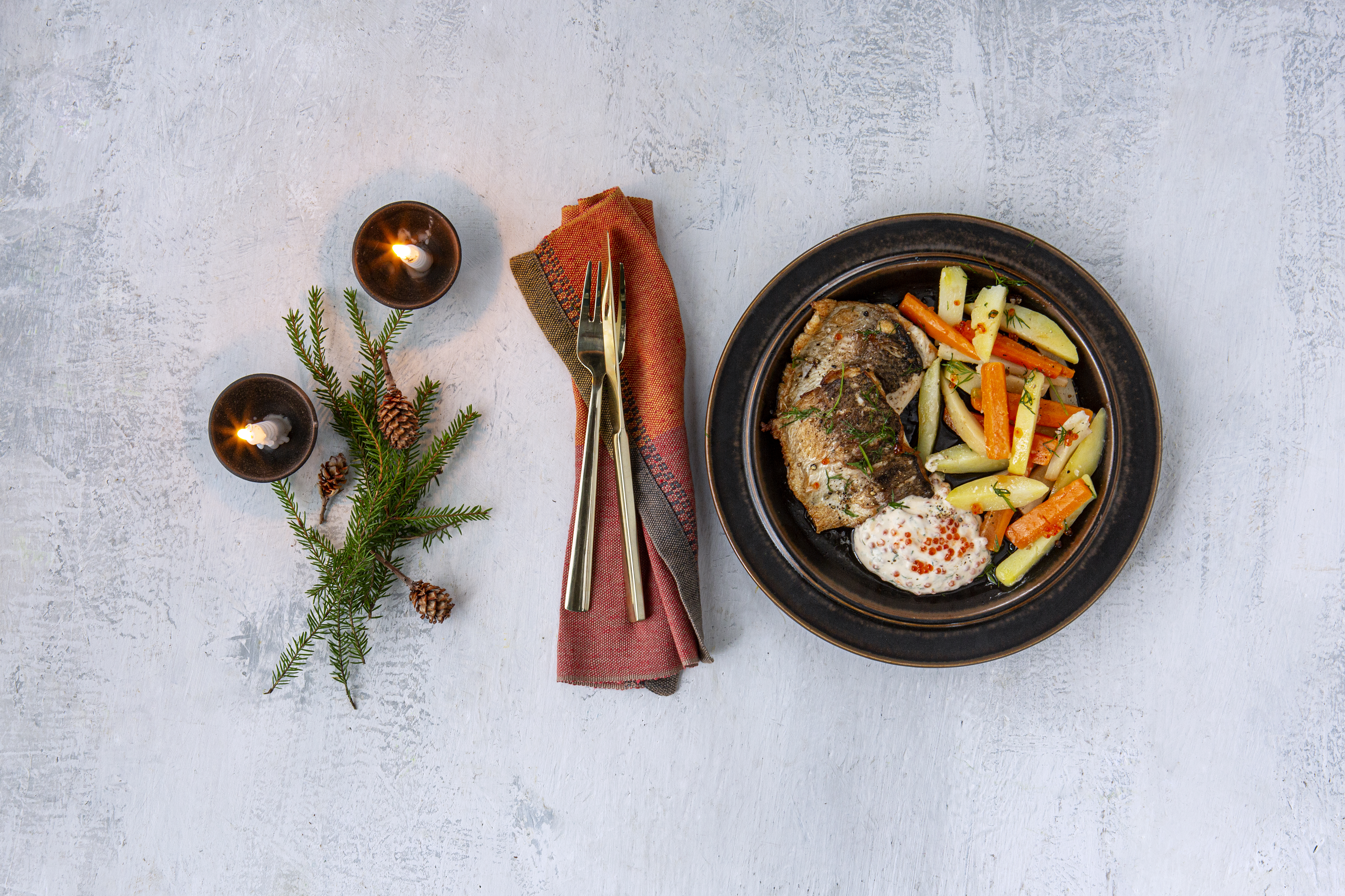 Paistettu siika ja mätikastike