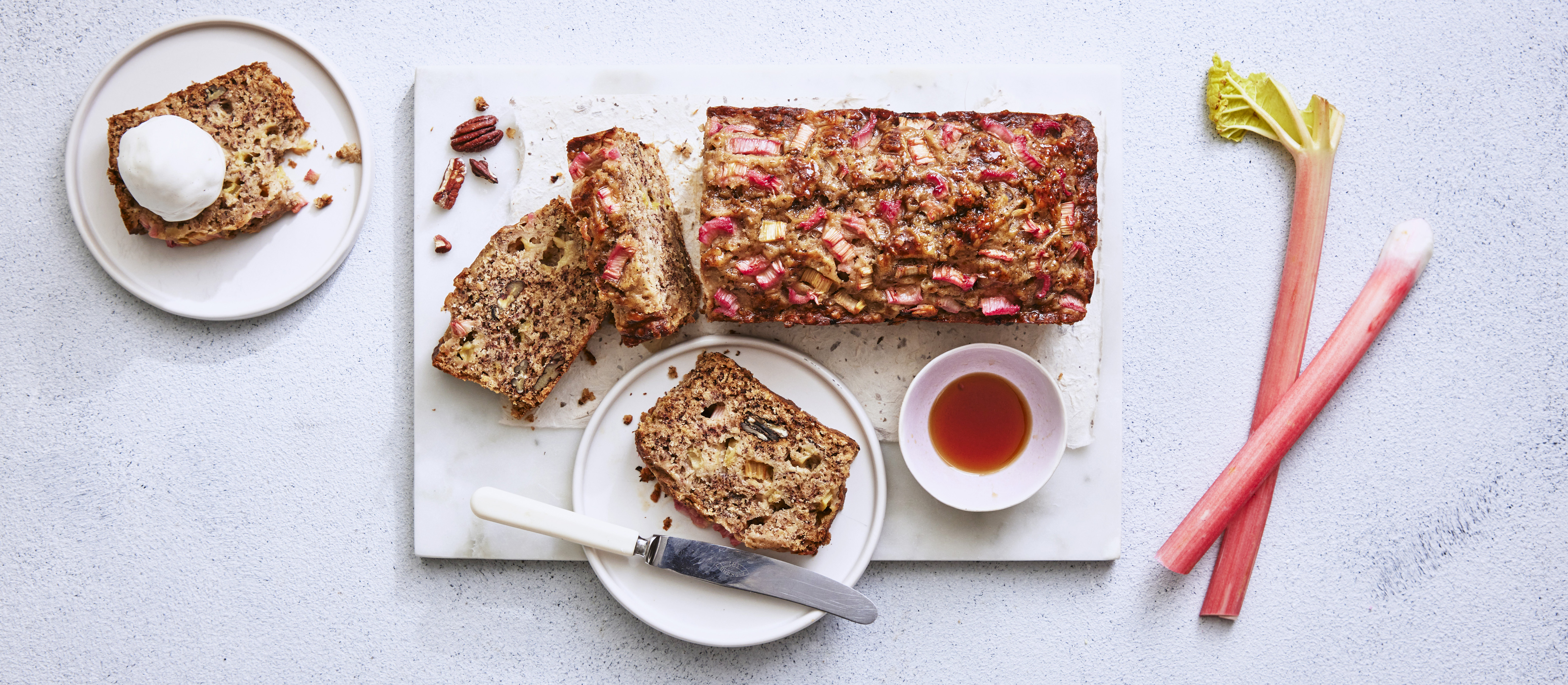 Raparperi banana bread