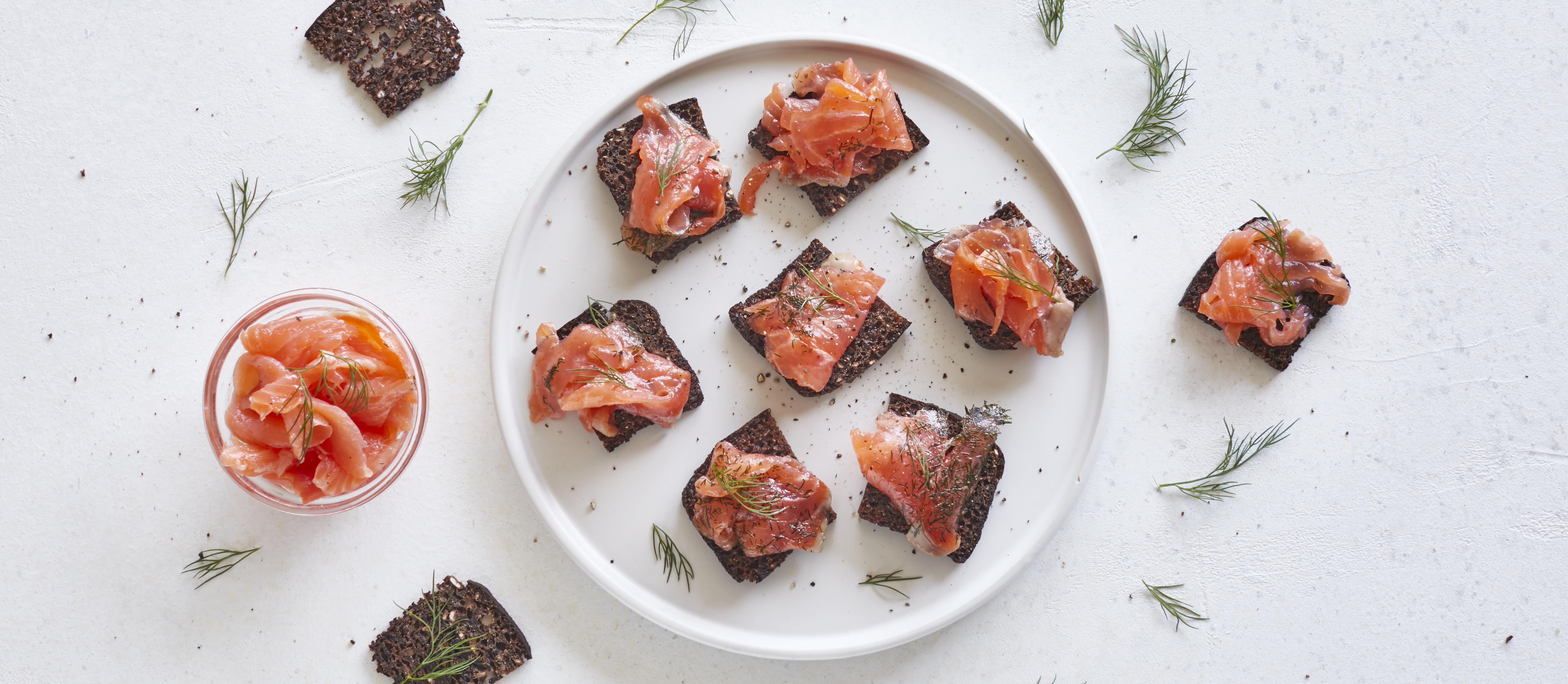 Rapeat graavikala-saaristolaisleivät