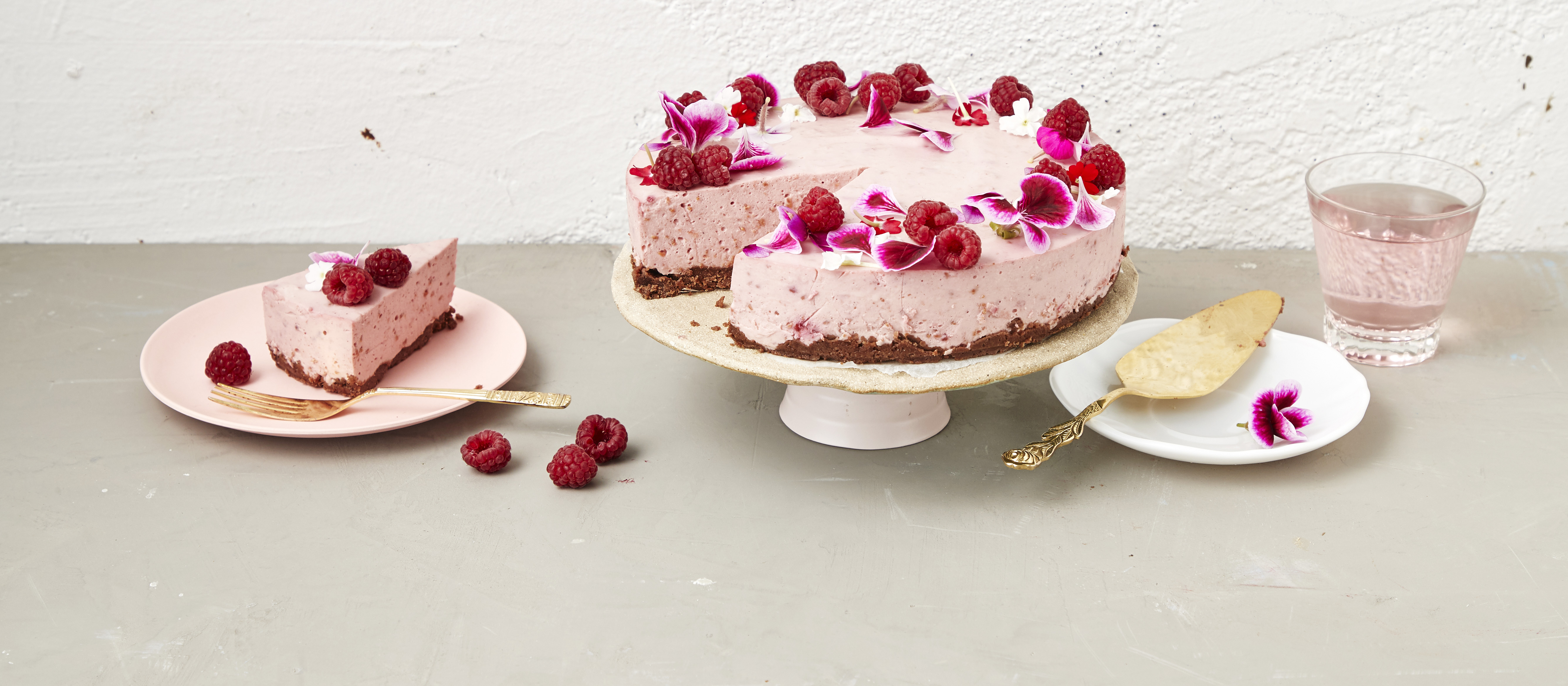 Vadelmajuustokakku Makeat Leivonnaiset Reseptit K Ruoka