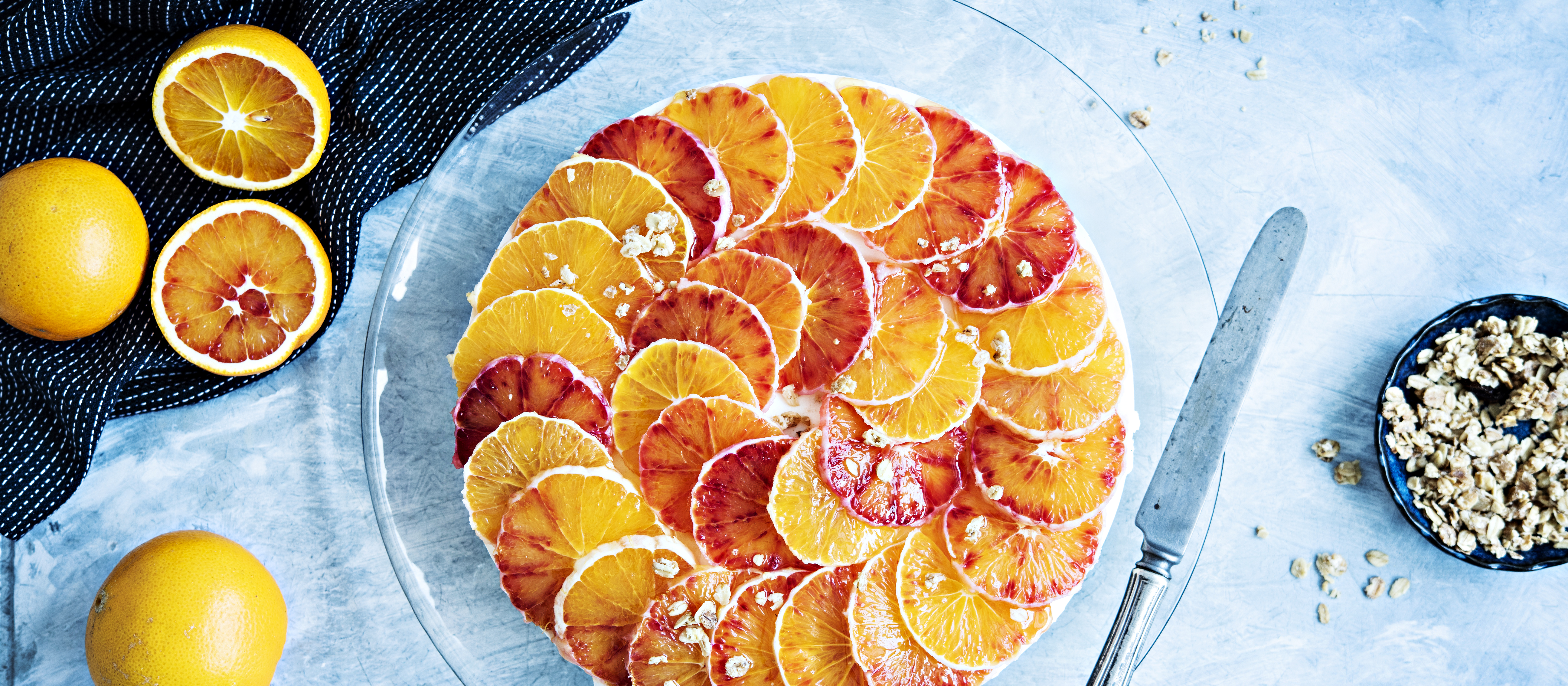 Veriappelsiini-jogurttikakku