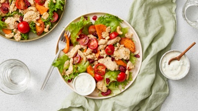 Bataatti-kanasalaatti