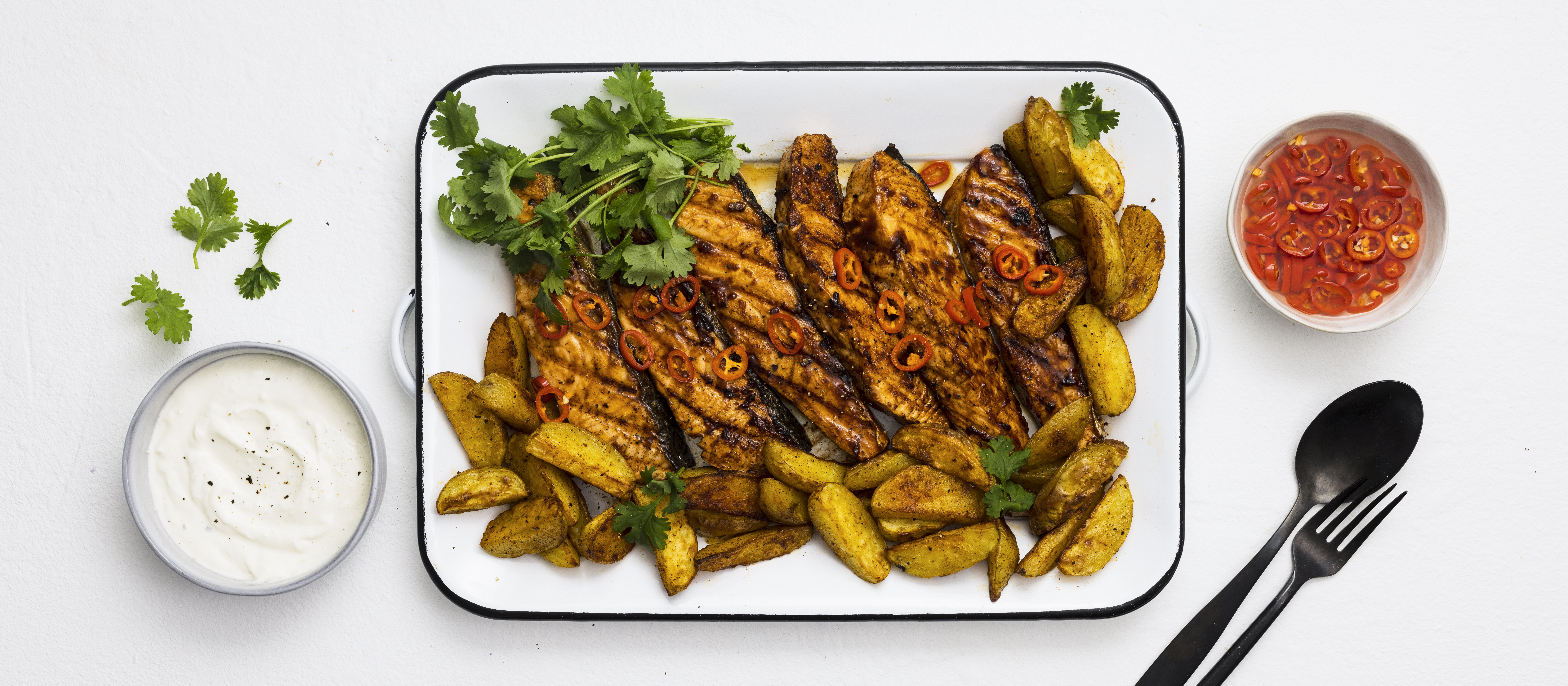 BBQ-lohi ja lohkoperunat