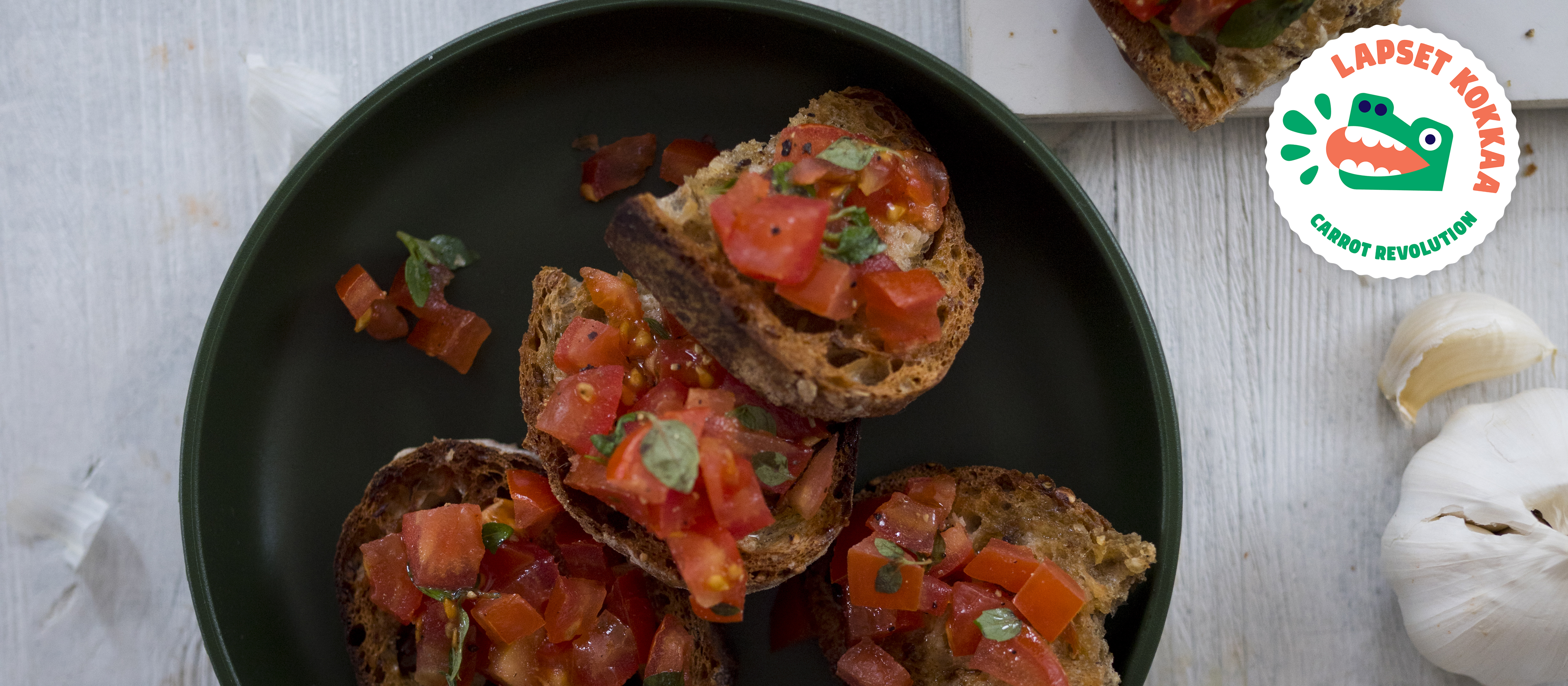 Bruchettan rapeat tomaattileivät