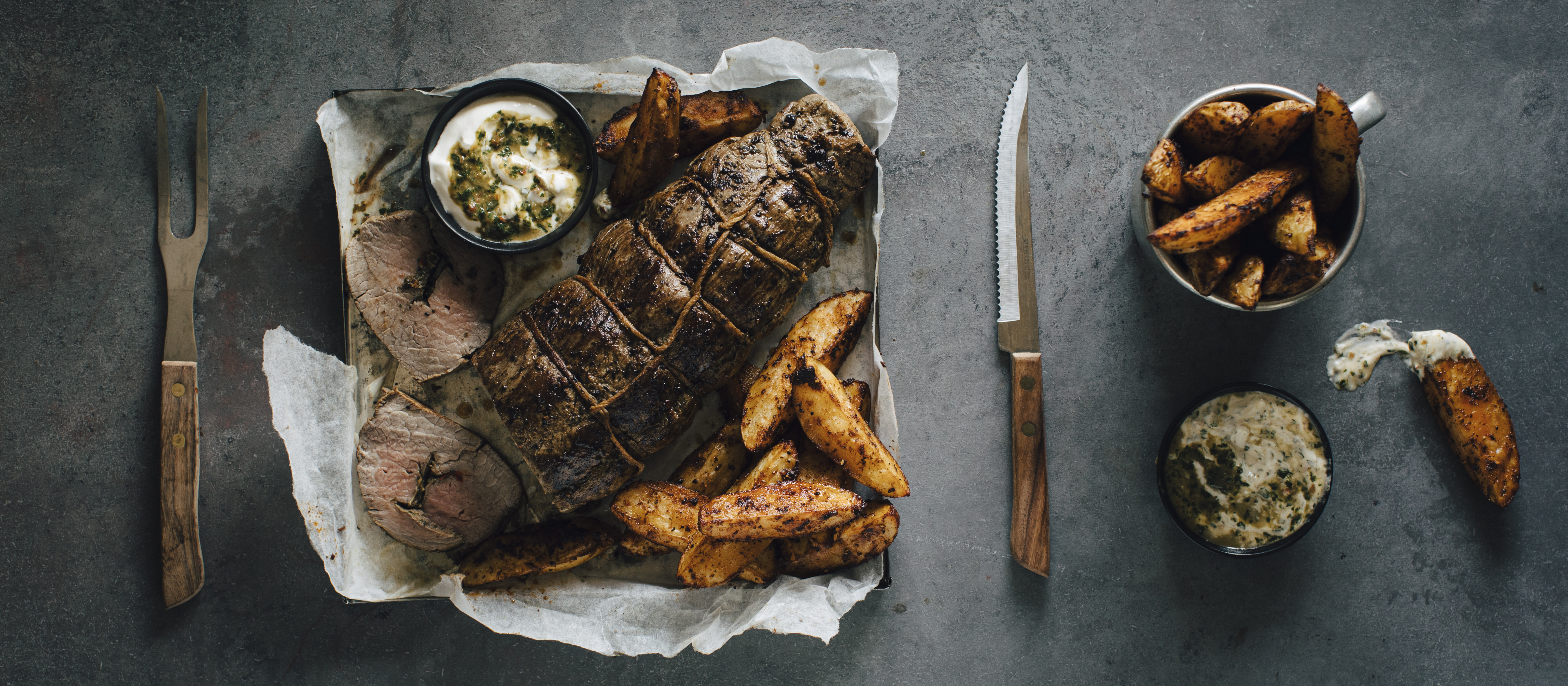 Chimichurrilla täytetty naudanfilee