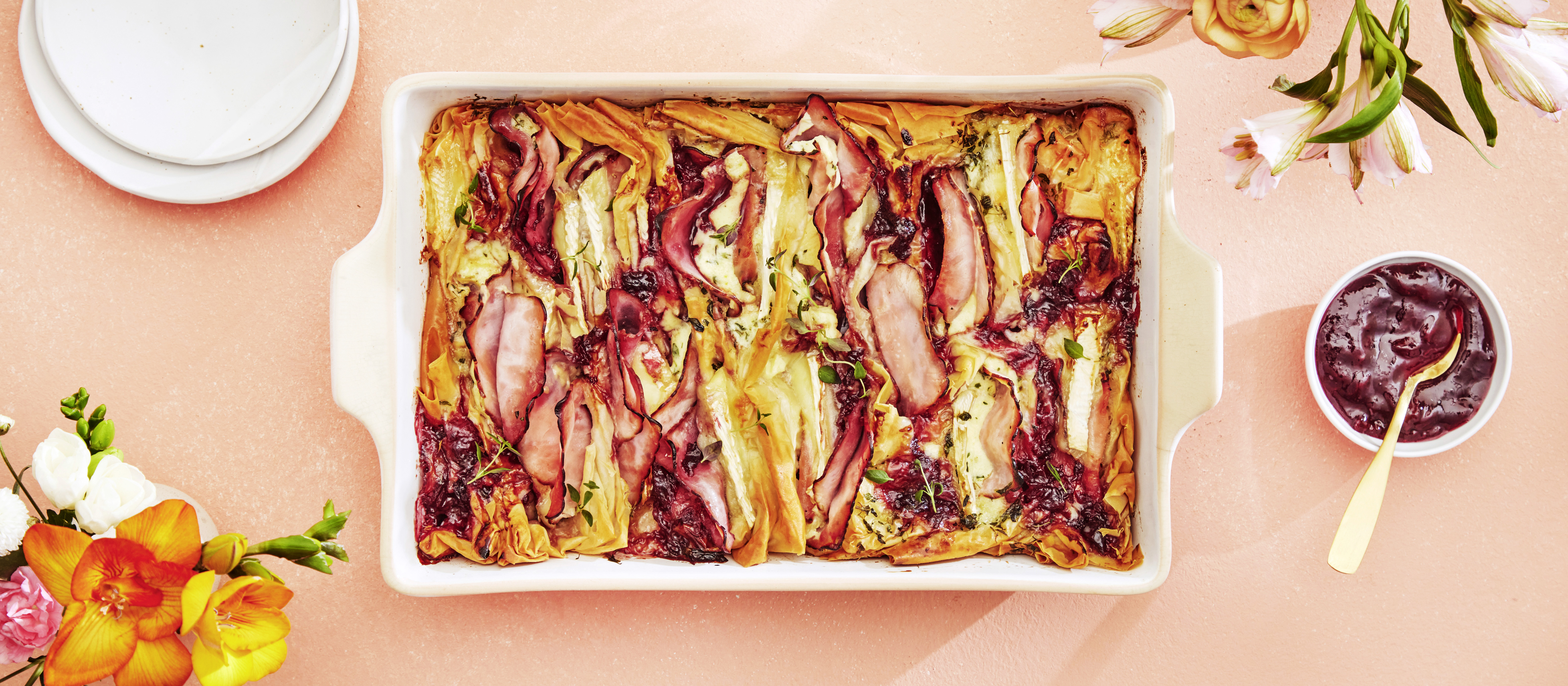 Suolainen piirakka filotaikinasta