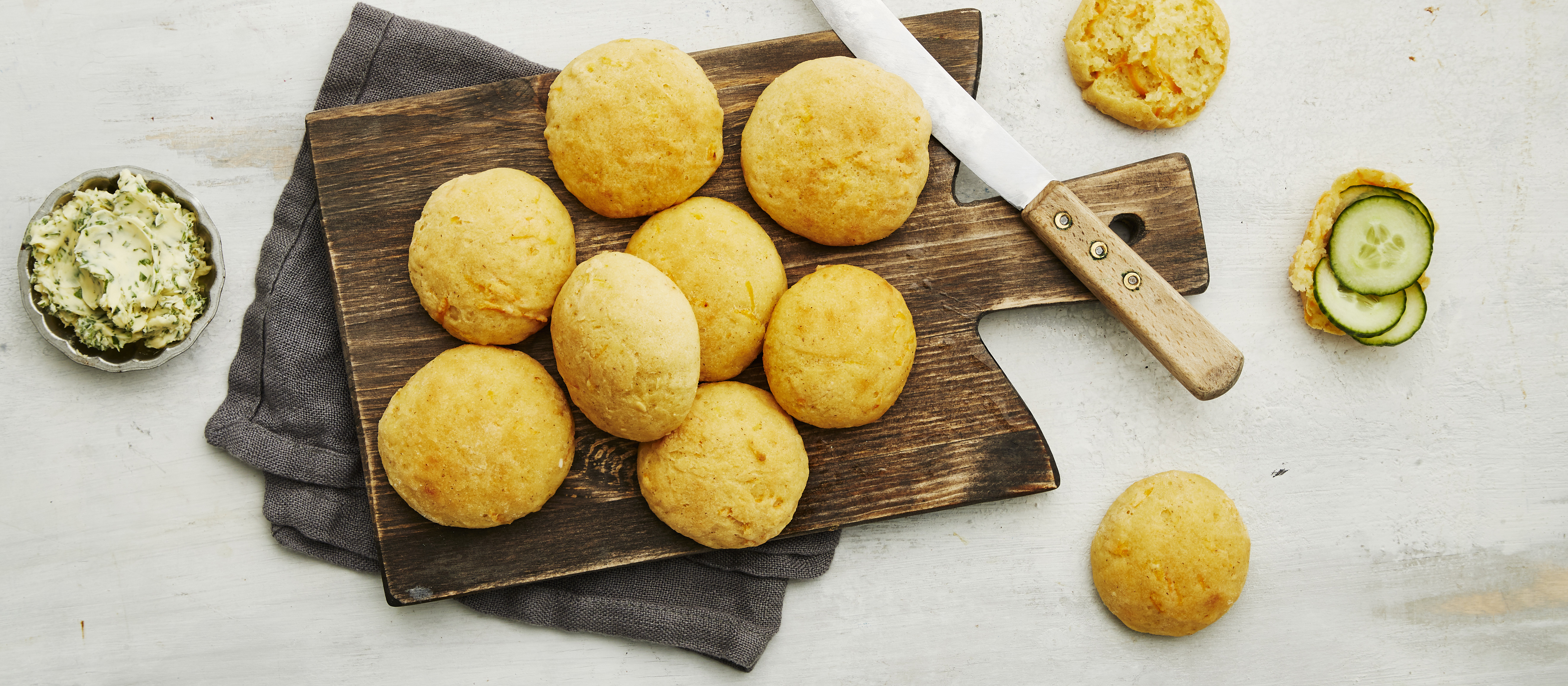 Gluteenittomat porkkanasämpylät