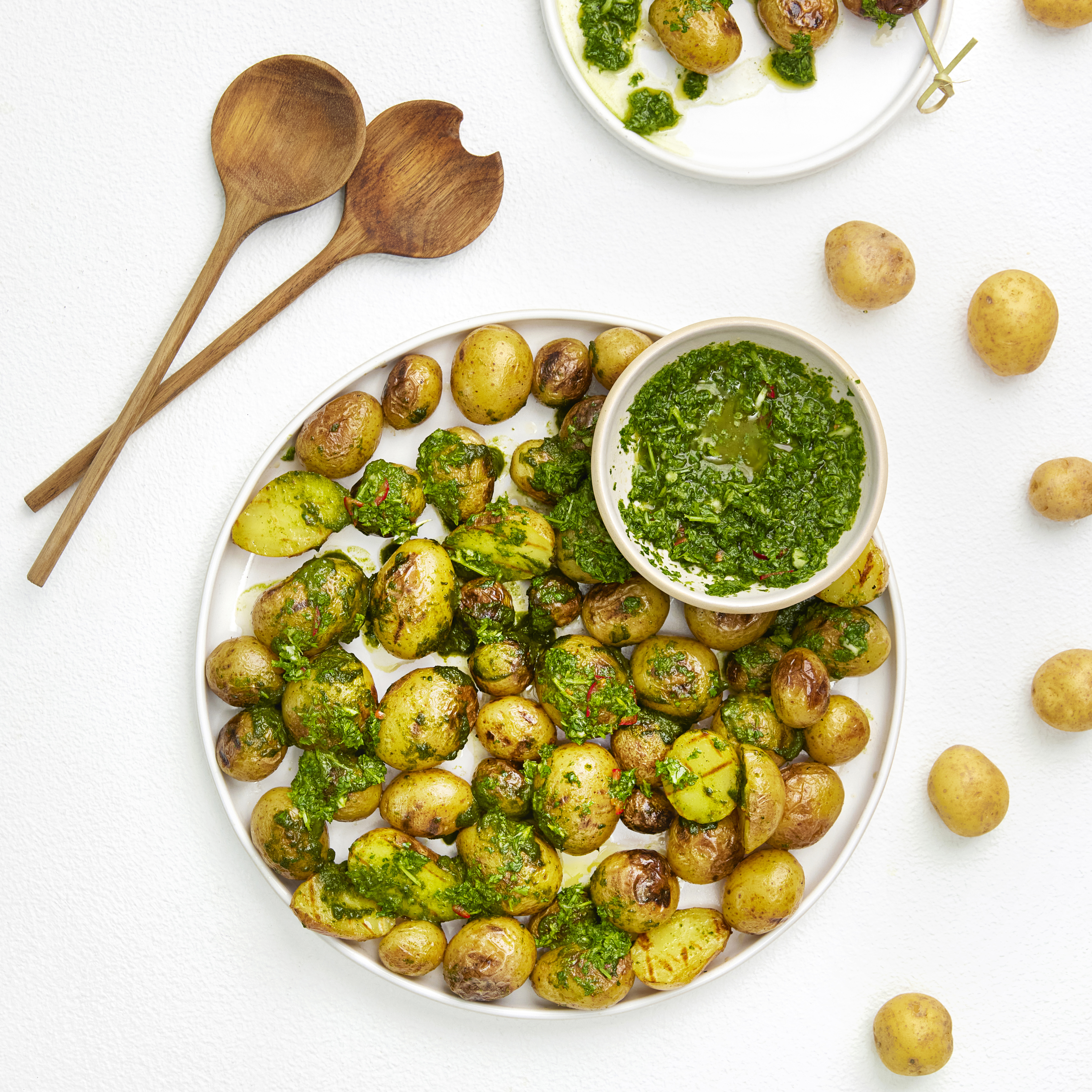 Grillatut uudet perunat