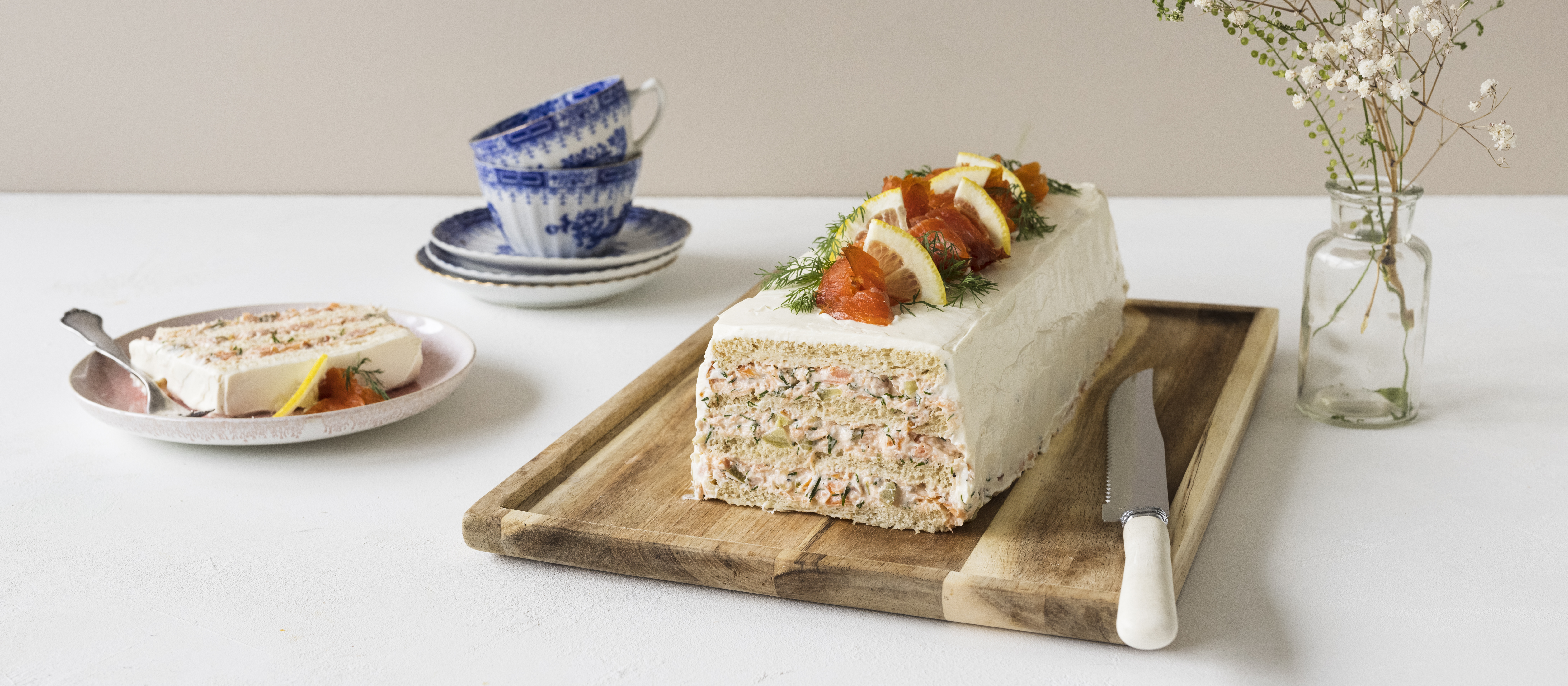 Helppo lohivoileipäkakku