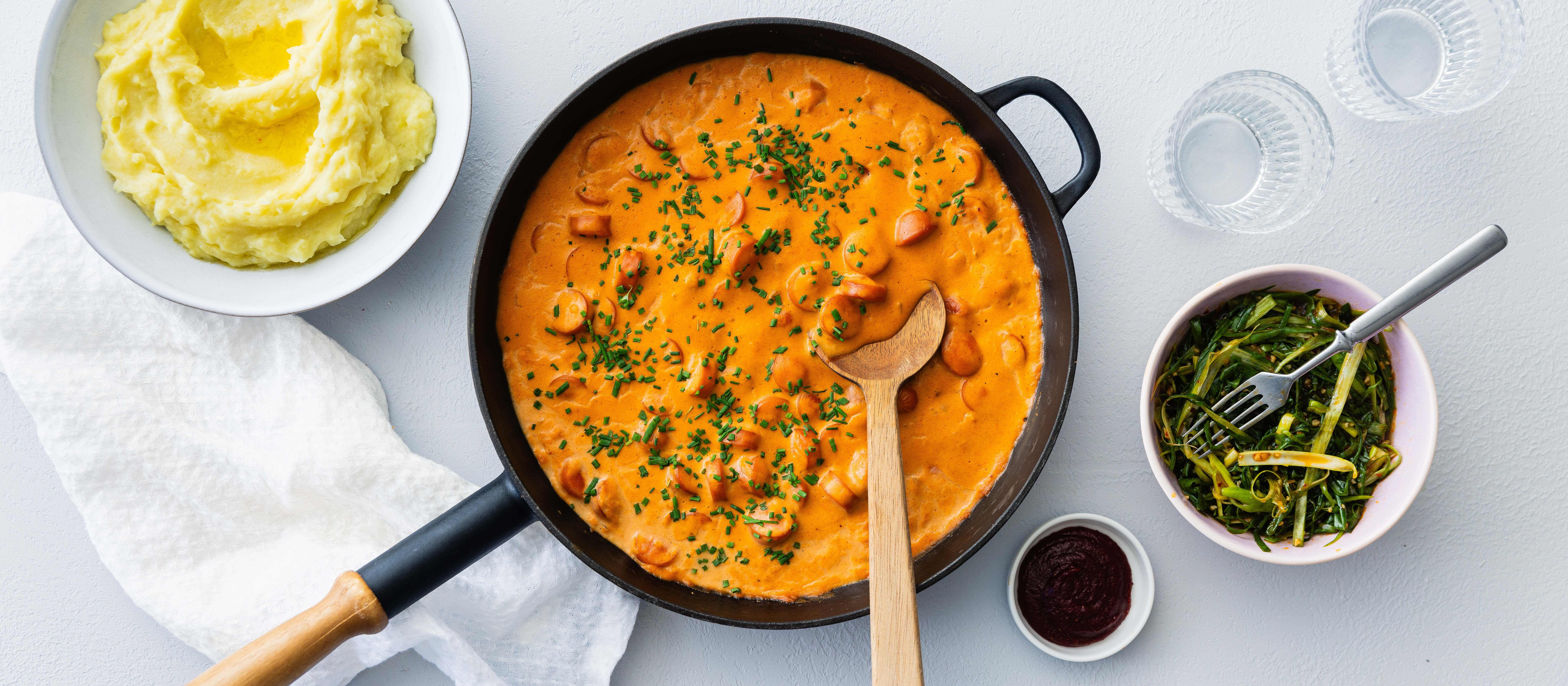 Korealainen nakkikastike