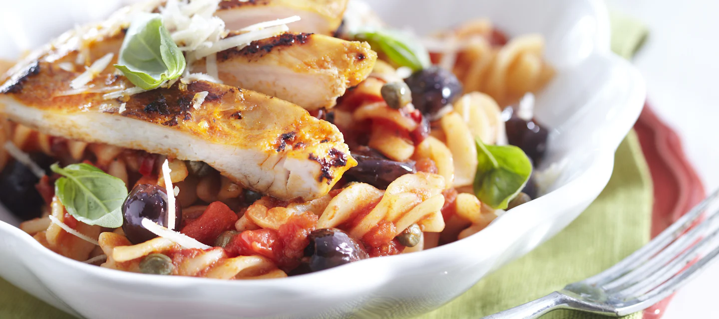 Broilerinen pasta puttanesca