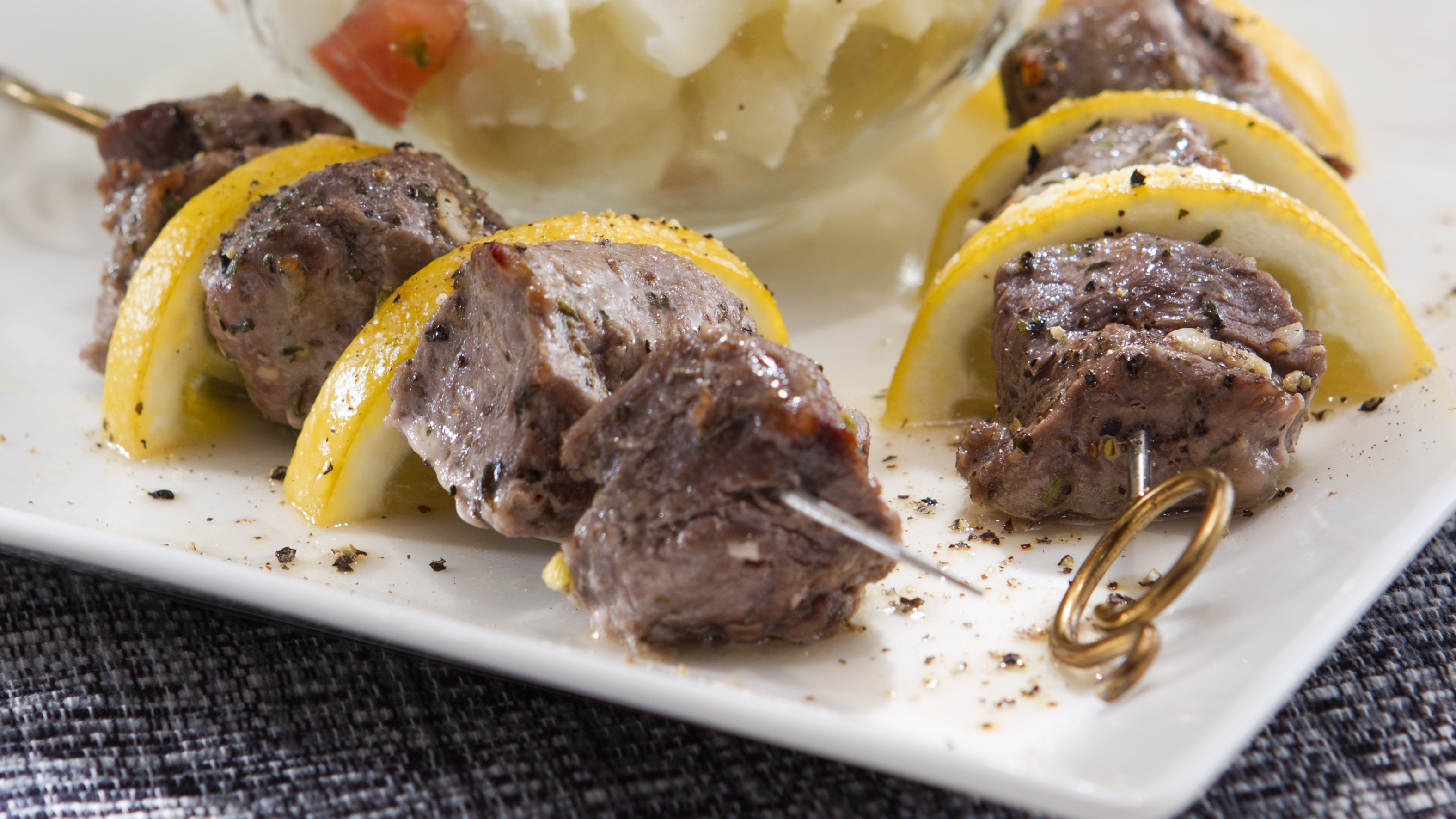 Souvlaki ja kreikkalainen kukkakaali