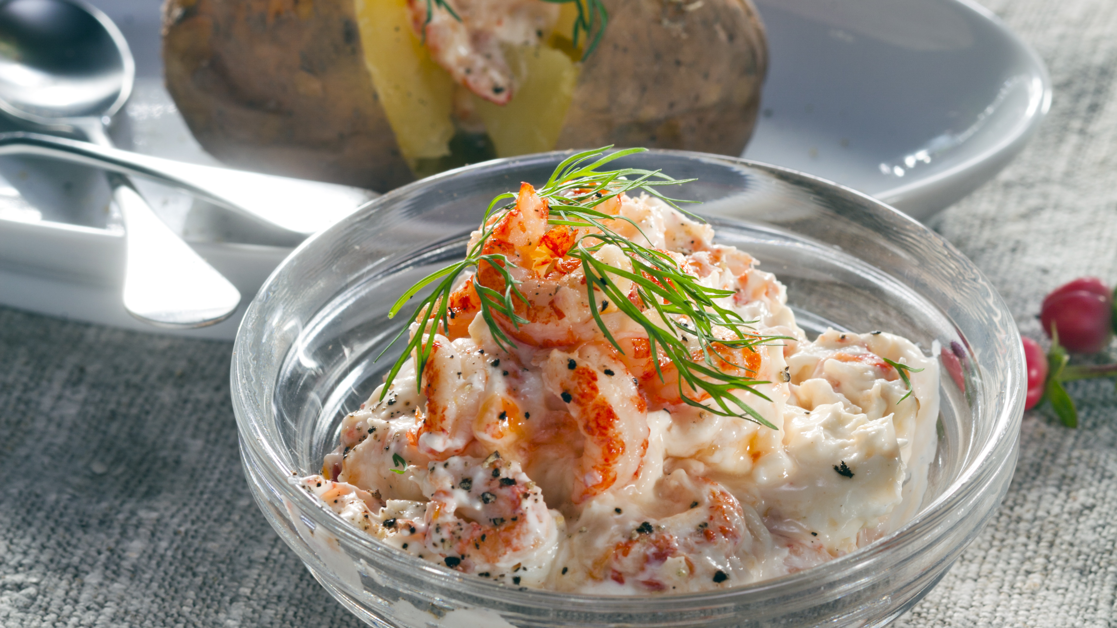 Uuniperunat ja raputäyte