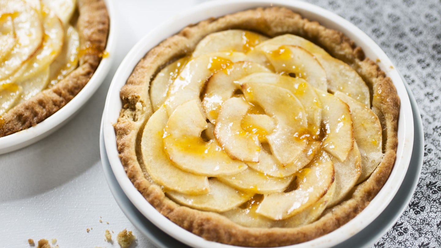 Helppo omenapiirakka ranskalaisittain | Makeat leivonnaiset | Reseptit |  K-Ruoka